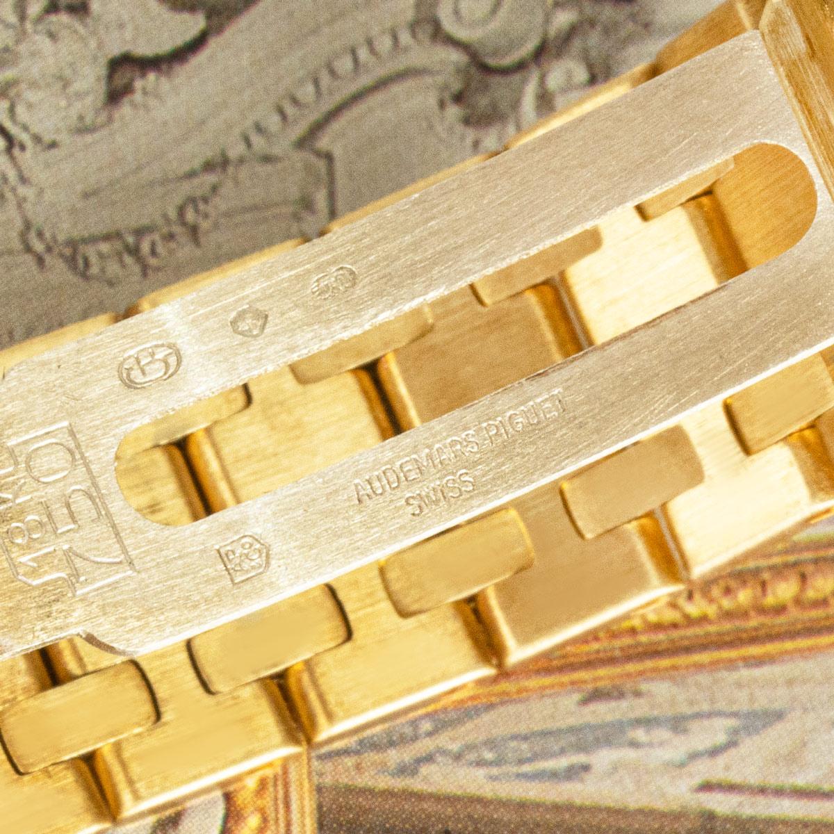 Audemars Piguet NOS Royal Oak Yellow Gold 56175BA.O.0789BA.01 1