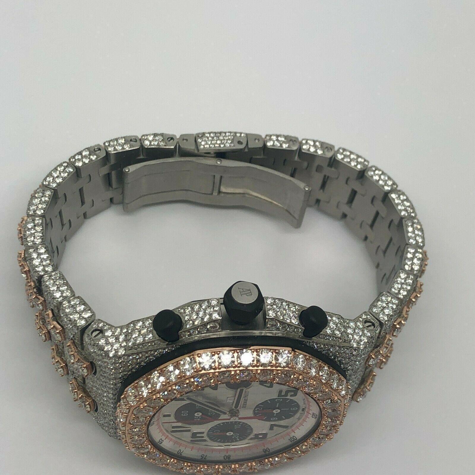 Audemars Piguet Offshore 18K Gold and Stainless Steel  Iced Out 45 Carats Diamonds

multi color Diamond Dial

excellent condition

vvs collection diamonds 45 carats

This watch is 100% all original Audemars Piguet comes with box and booklets

this