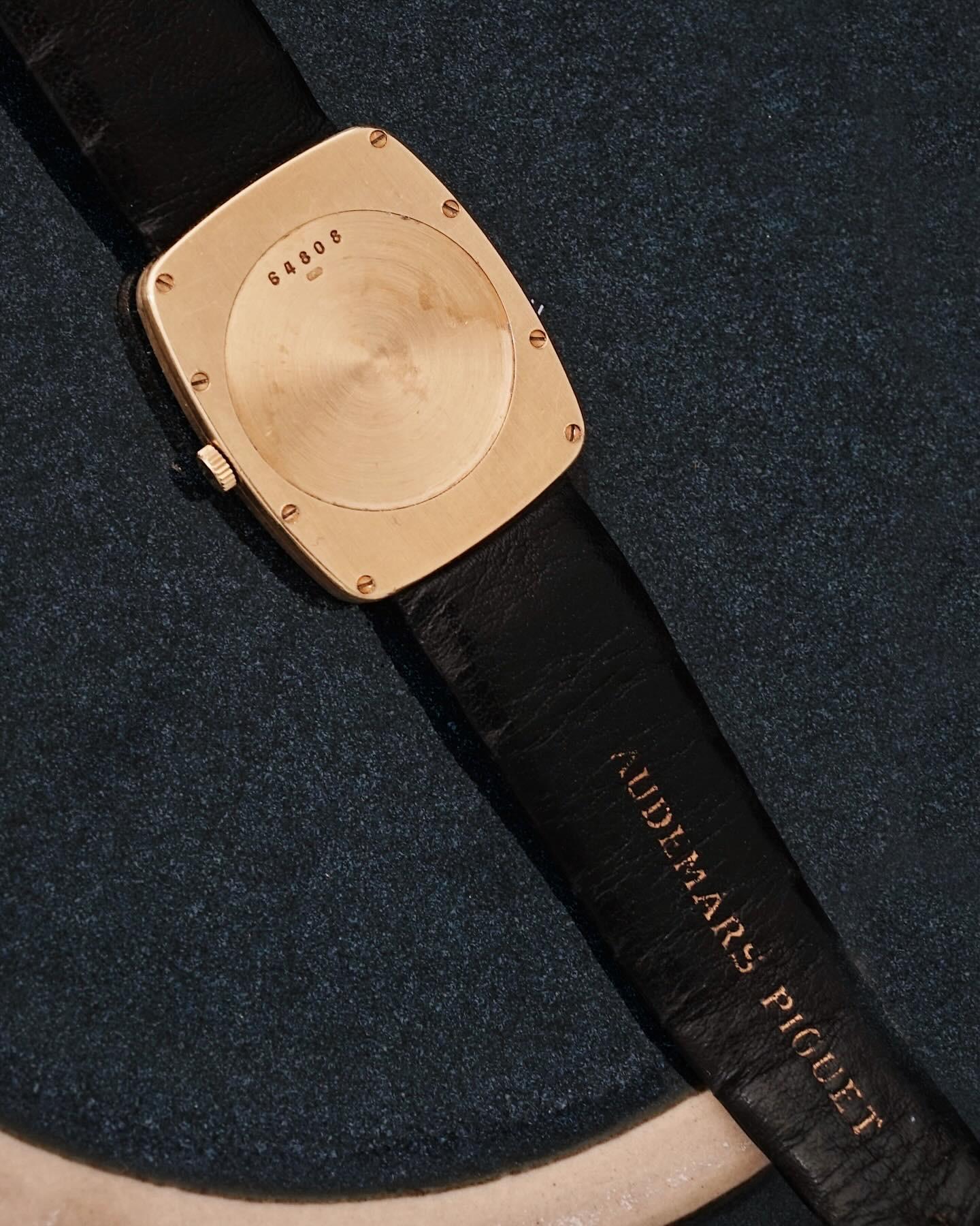 Women's or Men's Audemars Piguet, Possibly Unique 18k YGold & Lapis Lazuli Wristwatch, C.1955.