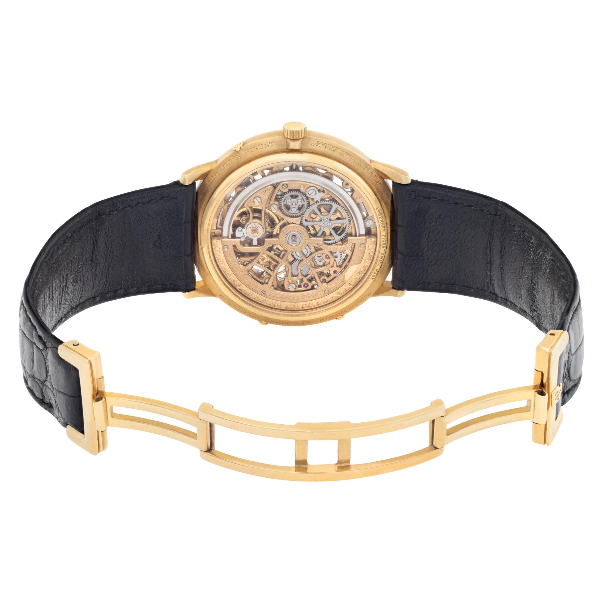 Audemars Piguet Quantième 25668 BA 18k yellow gold Automatic Wristwatch For Sale 1