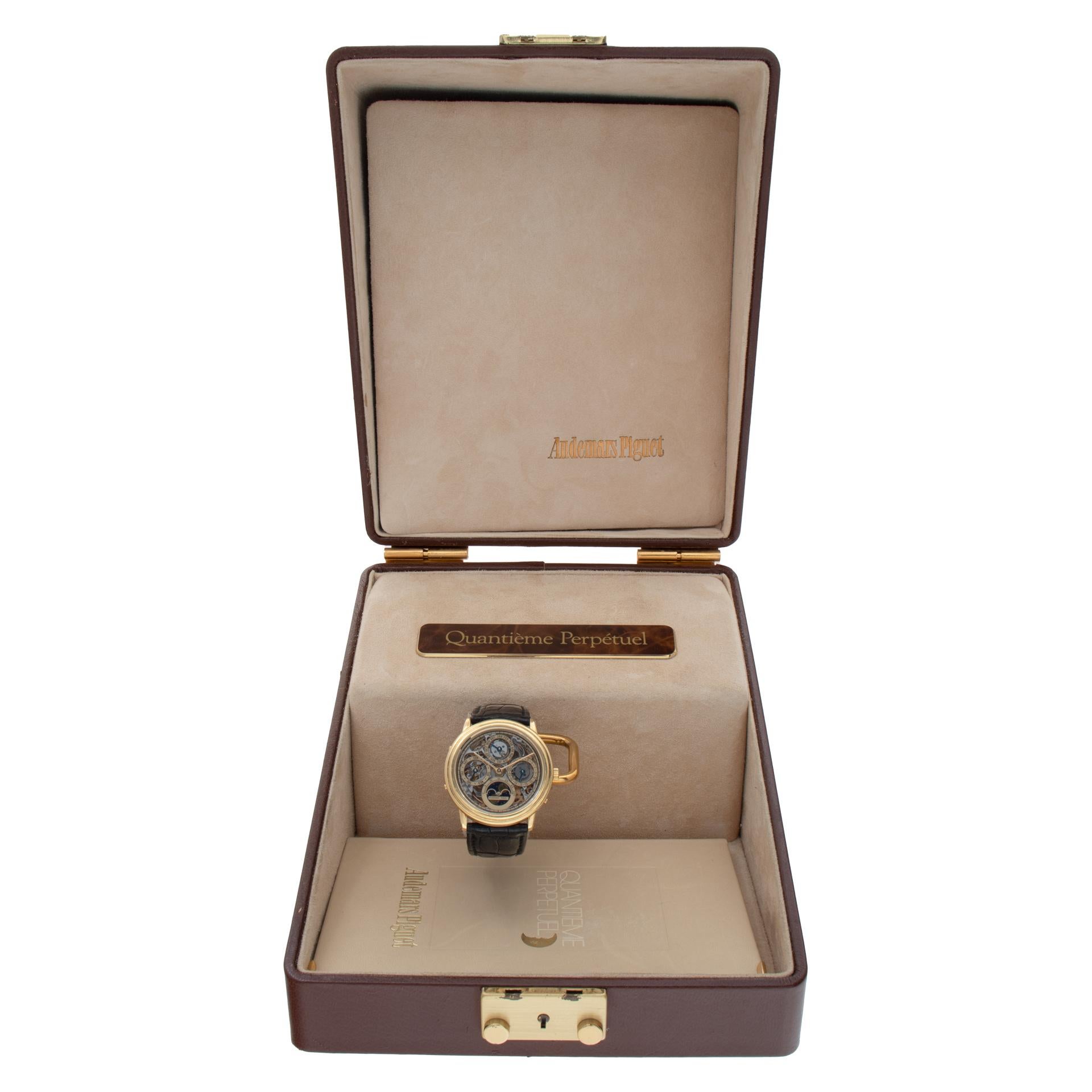 Audemars Piguet Quantième 25668 BA 18k yellow gold Automatic Wristwatch For Sale 4