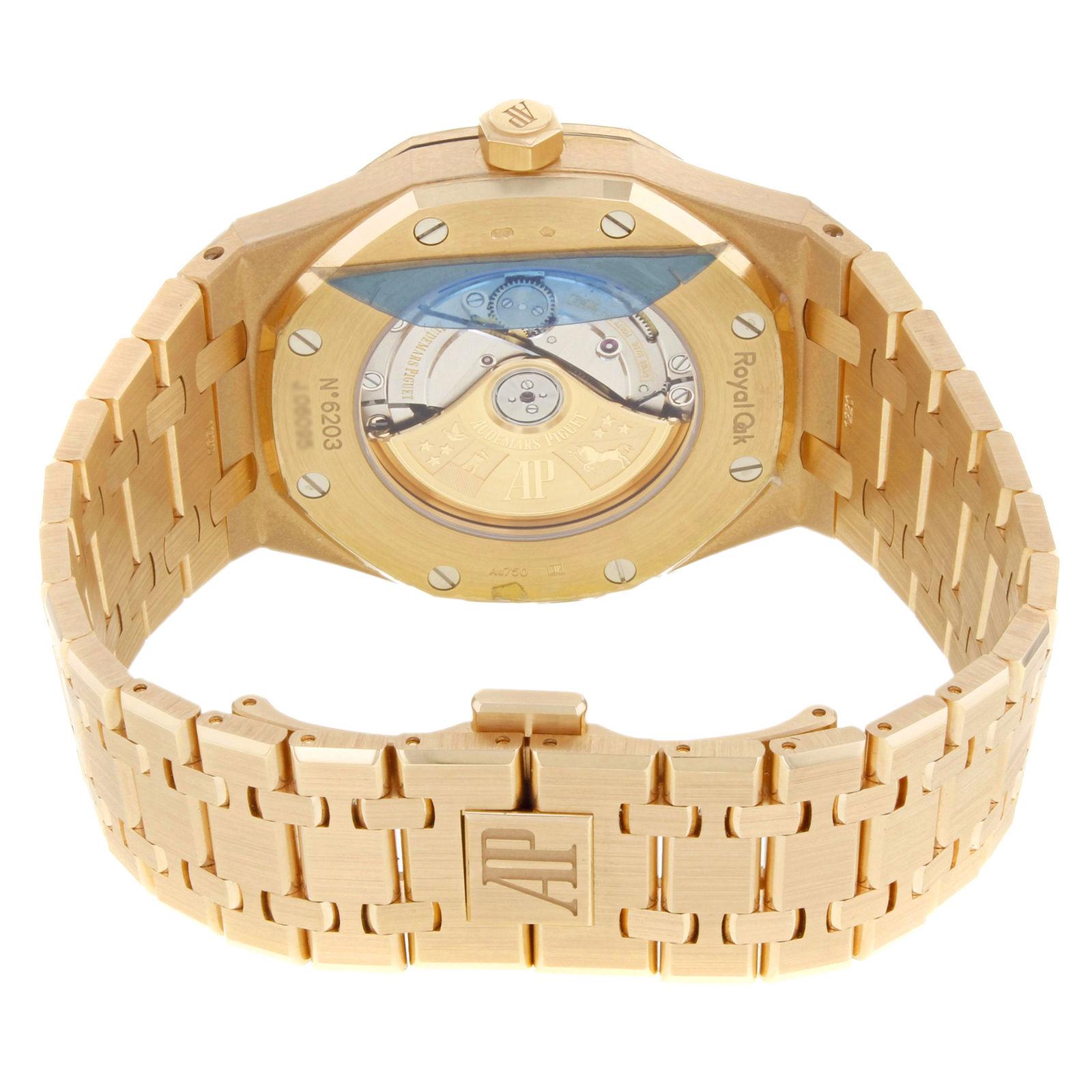 Men's Audemars Piguet Royal Oak 15400OR.OO.1220OR.01 18 Karat Gold Automatic Watch