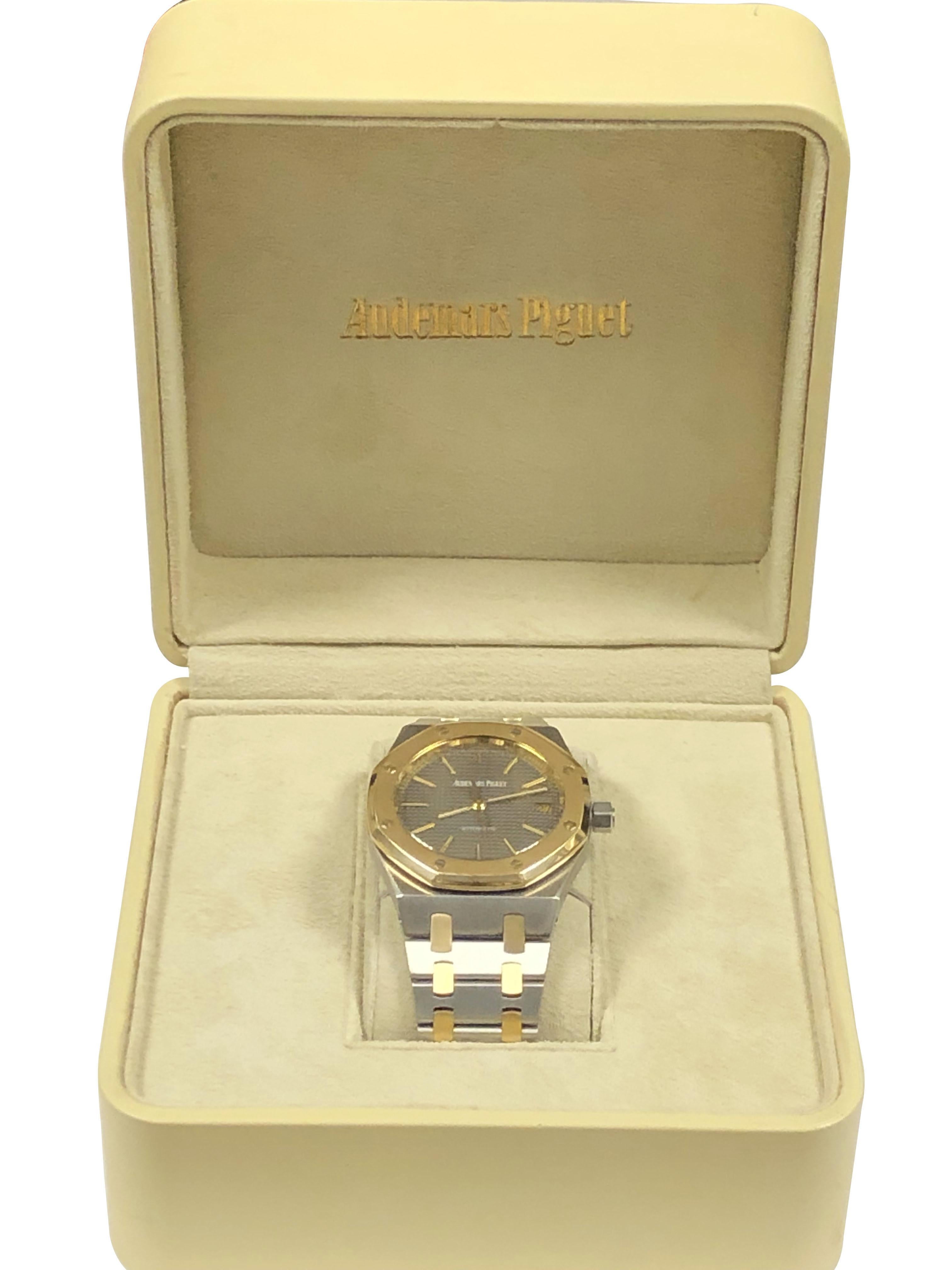 Audemars Piguet Royal Oak 1670 Gold and Steel Automatic Wrist Watch 2