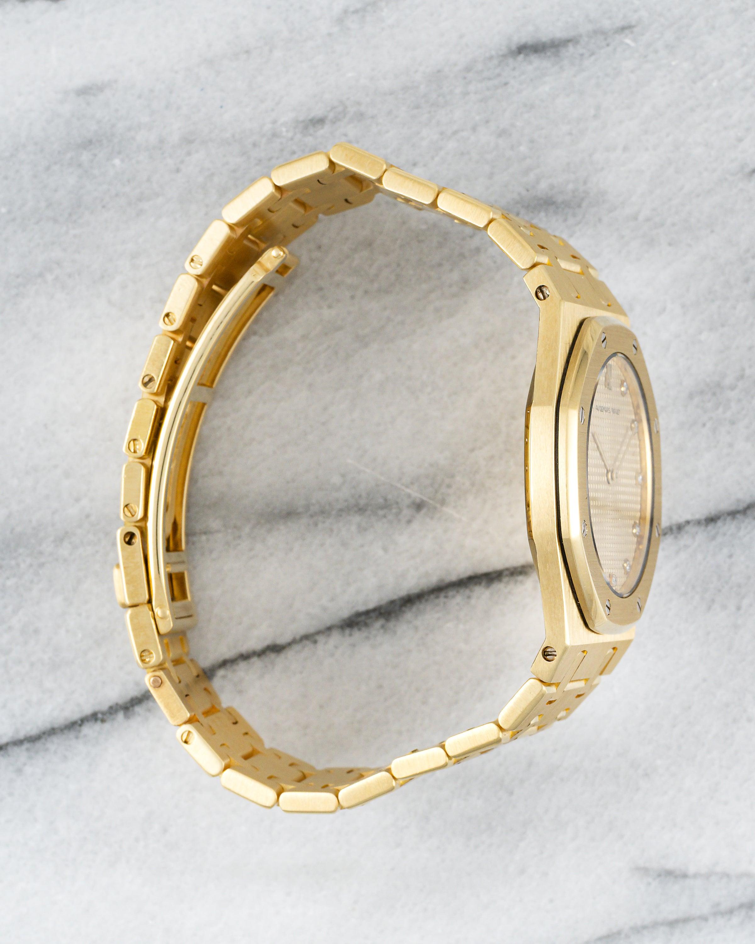 Femenino o masculino Reloj Audemars Piguet Royal Oak de oro amarillo de 18 quilates, años 90 en venta