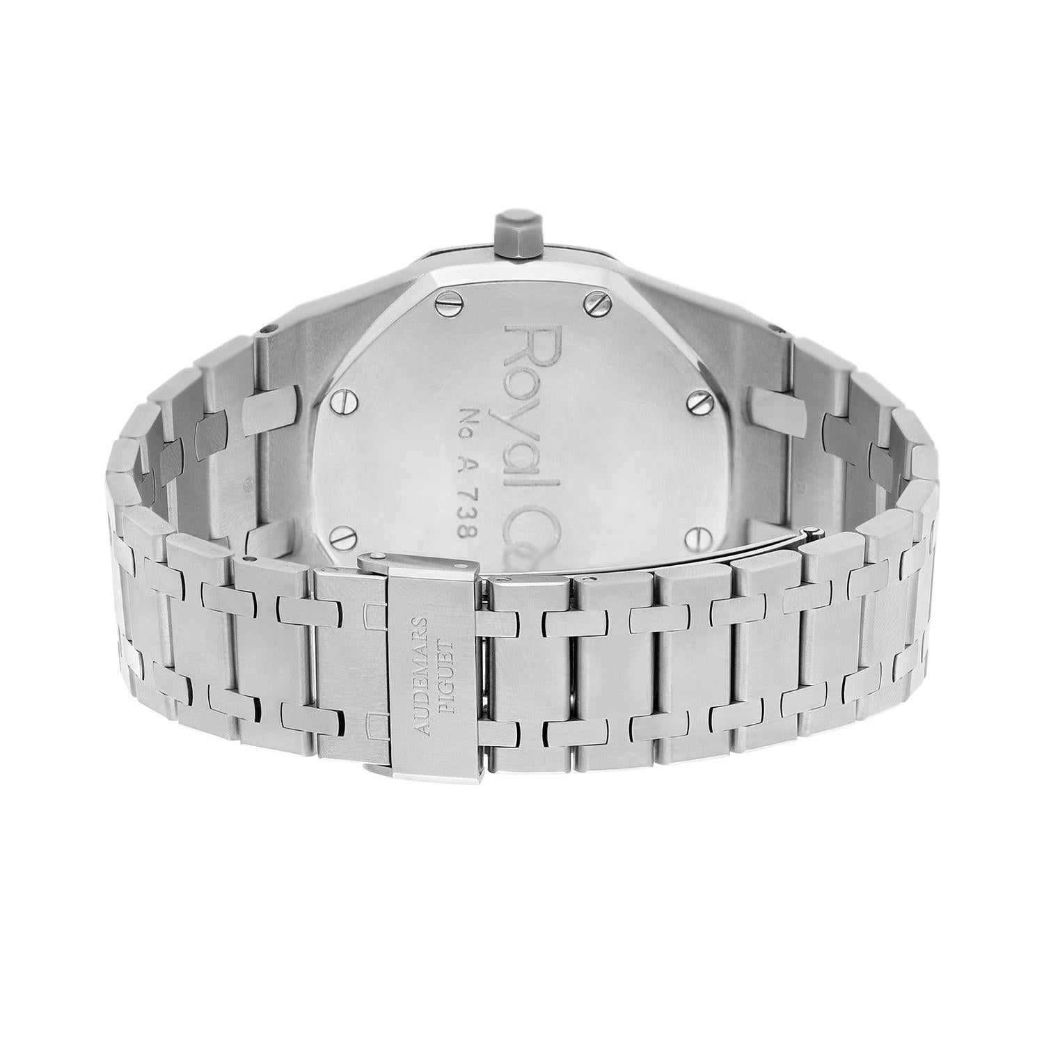 Audemars Piguet Royal Oak 1ère édition « A series » Montre de 39 mm 5402ST vers 1972 en vente 3