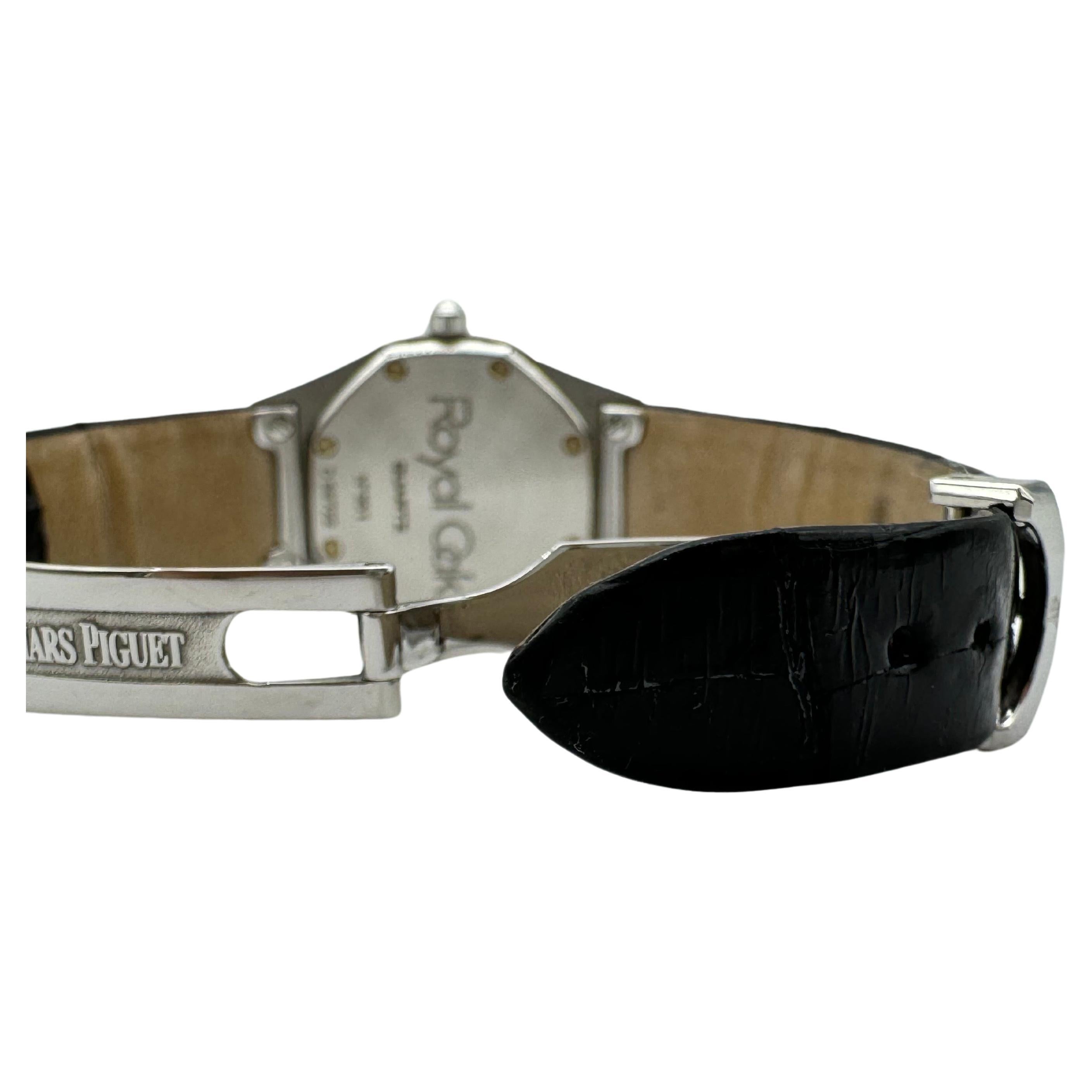 Audemars Piguet Royal Oak 28x31mm quartz For Sale 6