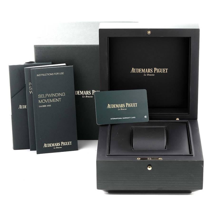 Audemars Piguet Royal Oak Chronograph Mens Watch 26315ST Box Card For Sale 3