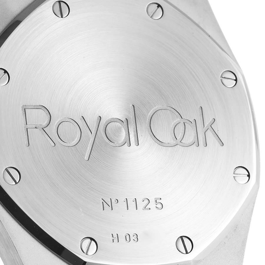 Audemars Piguet Montre Royal Oak pour homme en acier avec cadran brun 39 mm et cadran en acier 26300ST en vente 2
