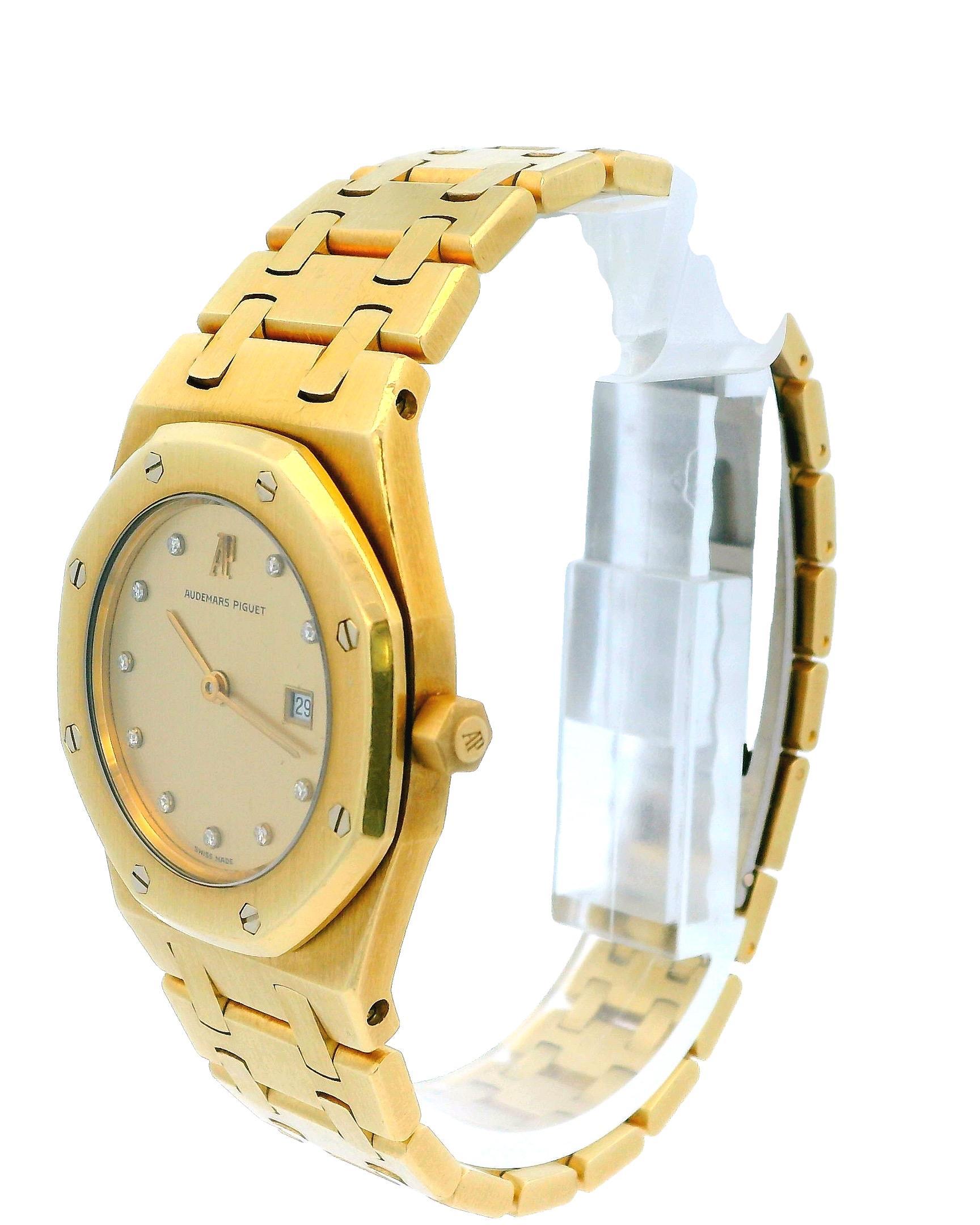 Die Audemars Piguet Damenuhr ist ein luxuriöses und stilvolles Accessoire, das für Eleganz und Raffinesse steht. Diese Uhr besitzt ein 30-mm-Gehäuse aus 18-karätigem Gelbgold und eine achteckige Lünette, ebenfalls aus 18-karätigem Gelbgold. Das