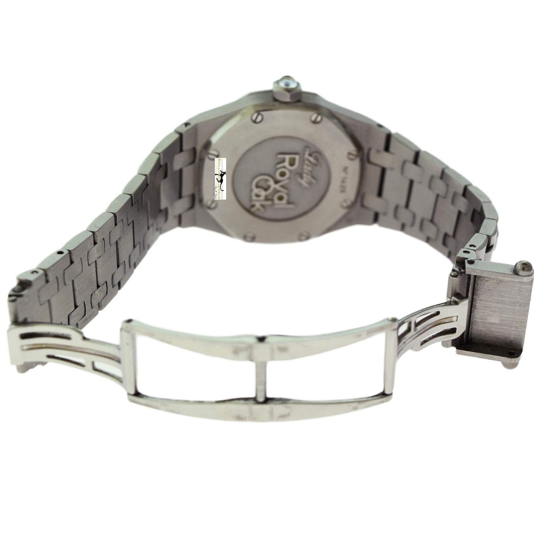 Audemars Piguet Royal Oak 67601st White Dial Steel Diamond Bezel Watch 'AP-4' In Good Condition In Miami, FL