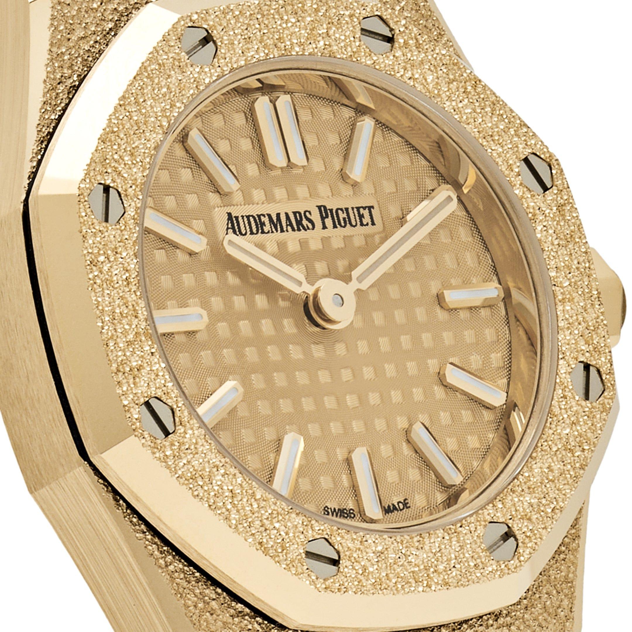Audemars Piguet Royal Oak 67630BA.GG.1312BA.01 'Mini' Frosted Yellow Gold Quartz For Sale 1