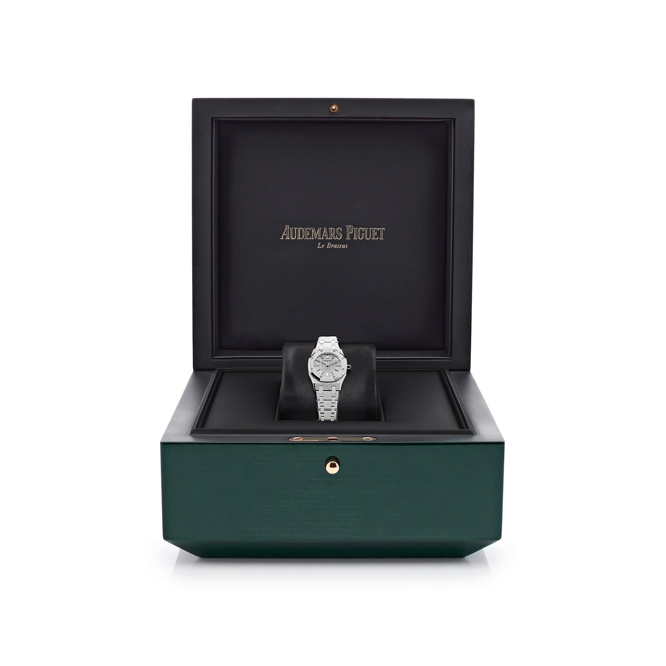 Audemars Piguet Royal Oak 67630BC.GG.1312BC.01 'Mini' Frosted White Gold Quartz For Sale 3