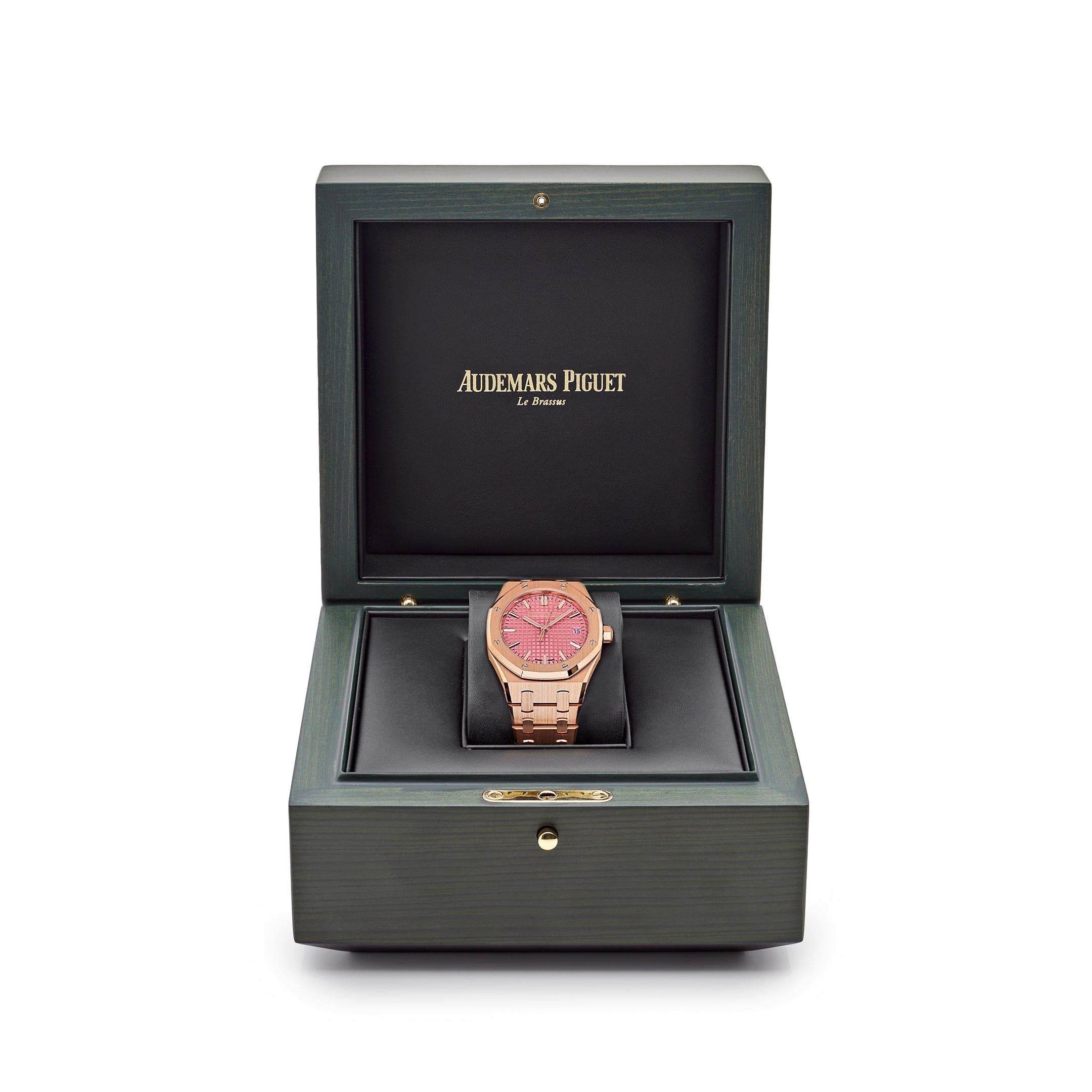 Audemars Piguet Royal Oak 77450OR.OO.1361OR.01 'Ladies' Rose Gold Pink Dial 3