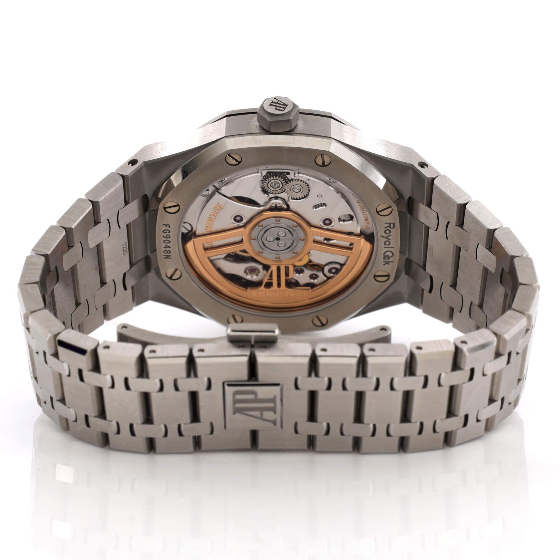 Audemars Piguet Royal Oak Automatic Watch Stainless Steel 41 For Sale 2