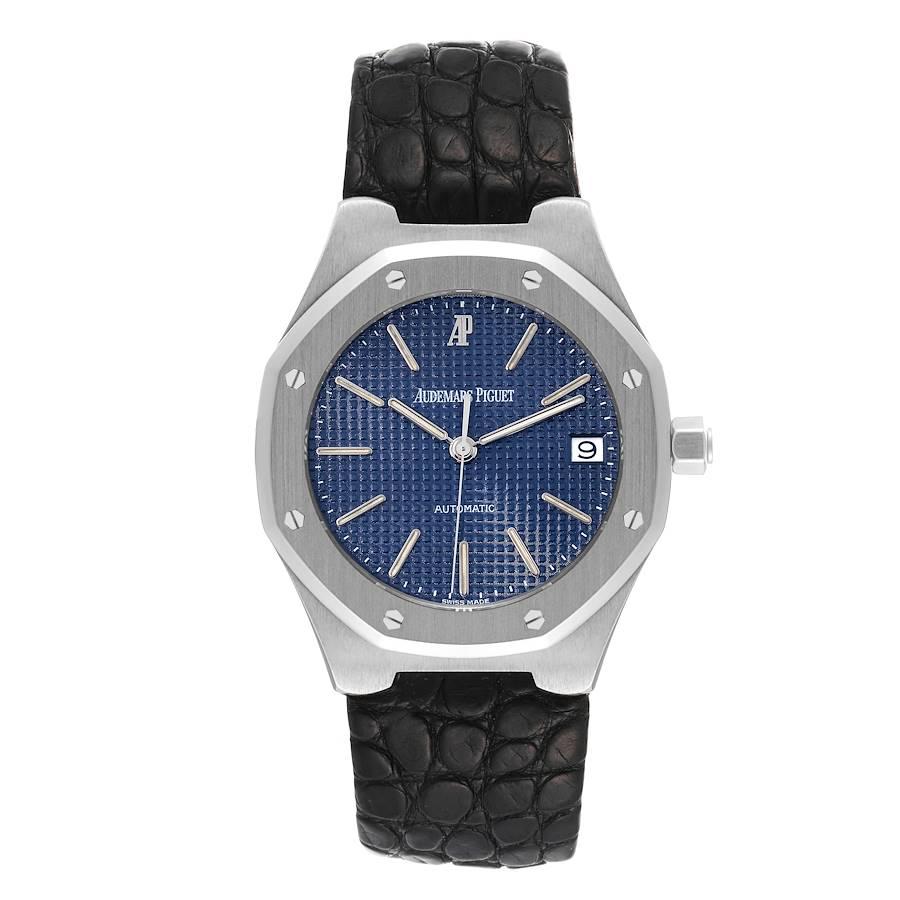 Audemars Piguet Royal Oak Blue Dial Steel Mens Watch 14800ST. Automatic self-winding movement. Stainless steel case 36.0 mm in diameter. Stainless steel bezel punctuated with 8 signature screws. Scratch resistant sapphire crystal. Blue Tapisserie