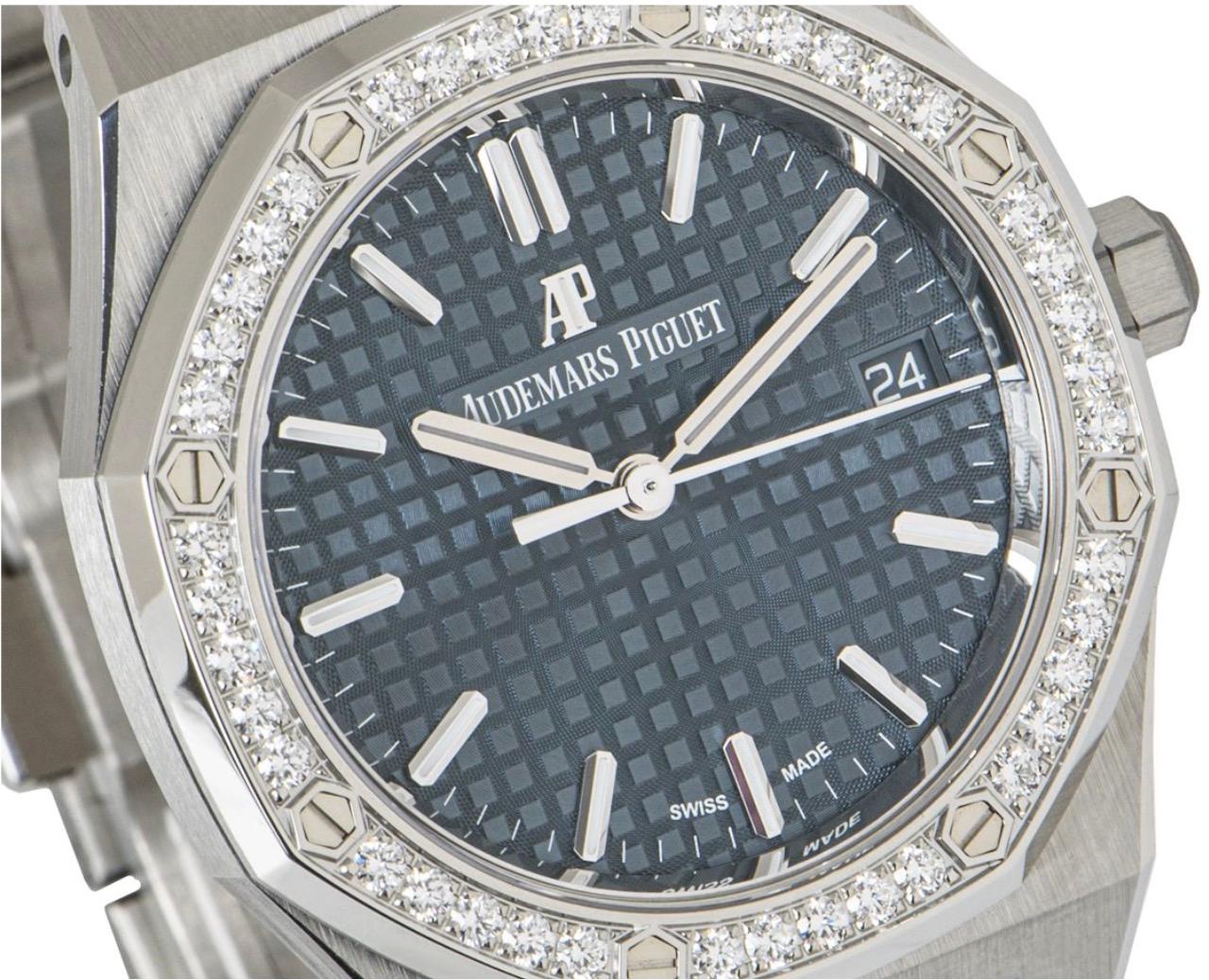 Audemars Piguet Royal Oak Edición Boutique Esfera Azul 77351ST.ZZ.1261ST.01 en Nuevo estado para la venta en London, GB