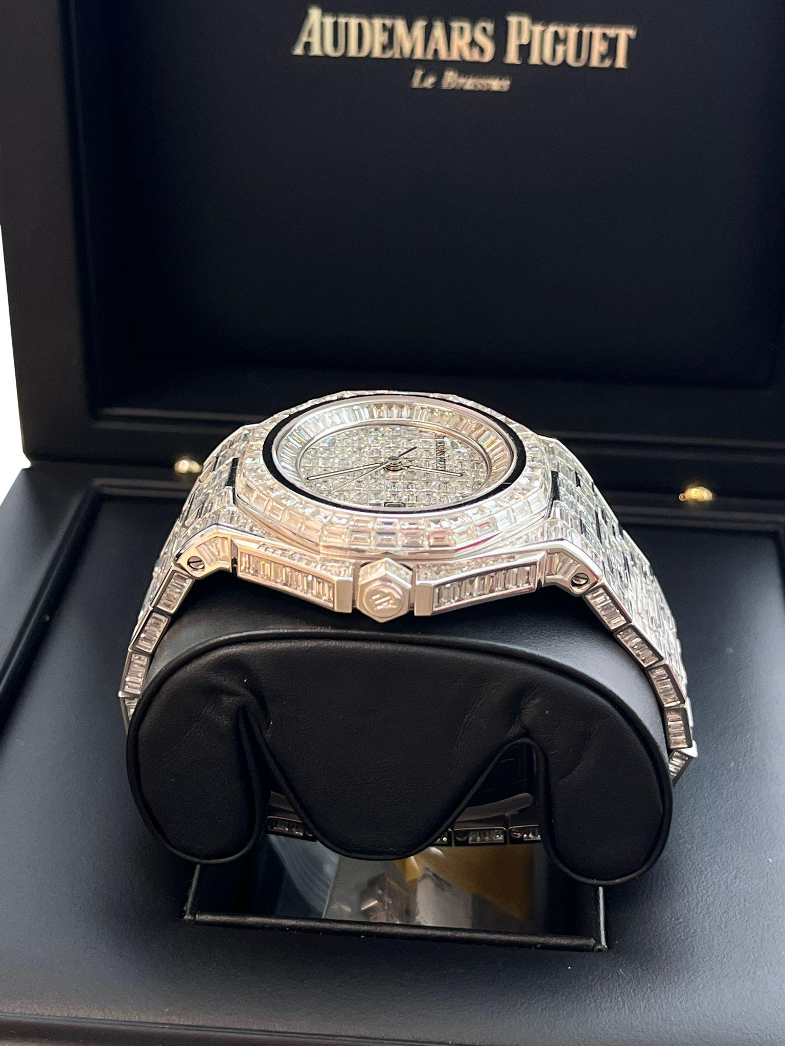 Audemars Piguet: Royal Oak-Kronleuchter aus Eichenholz, 41 mm, maßgefertigte Iced Out-Zifferblattuhr 15400ST im Angebot 7