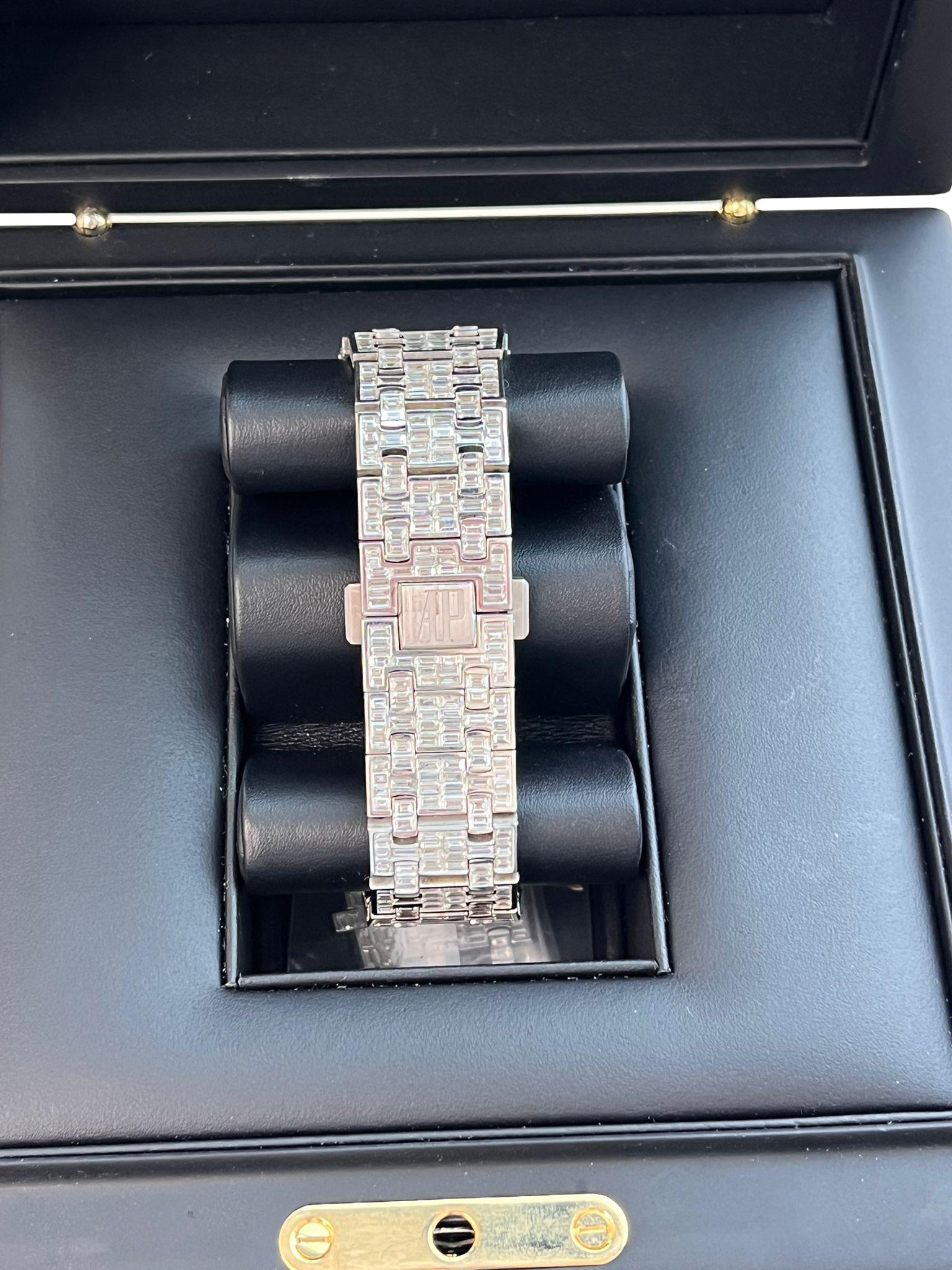 Audemars Piguet: Royal Oak-Kronleuchter aus Eichenholz, 41 mm, maßgefertigte Iced Out-Zifferblattuhr 15400ST im Angebot 13