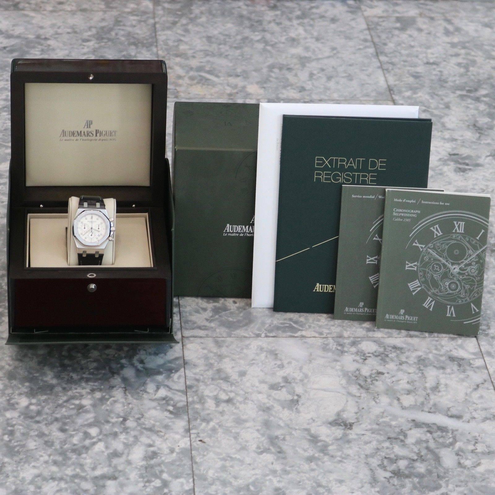 Audemars Piguet White Gold Royal Oak Chronograph Automatic Wristwatch 5