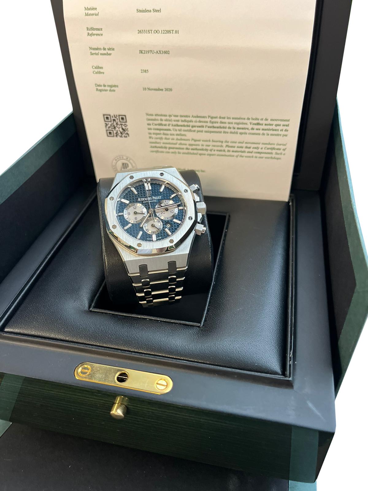 Audemars Piguet Royal Oak Chronograph 41mm Blue Dial Automatic Watch 26331ST In Excellent Condition In Aventura, FL