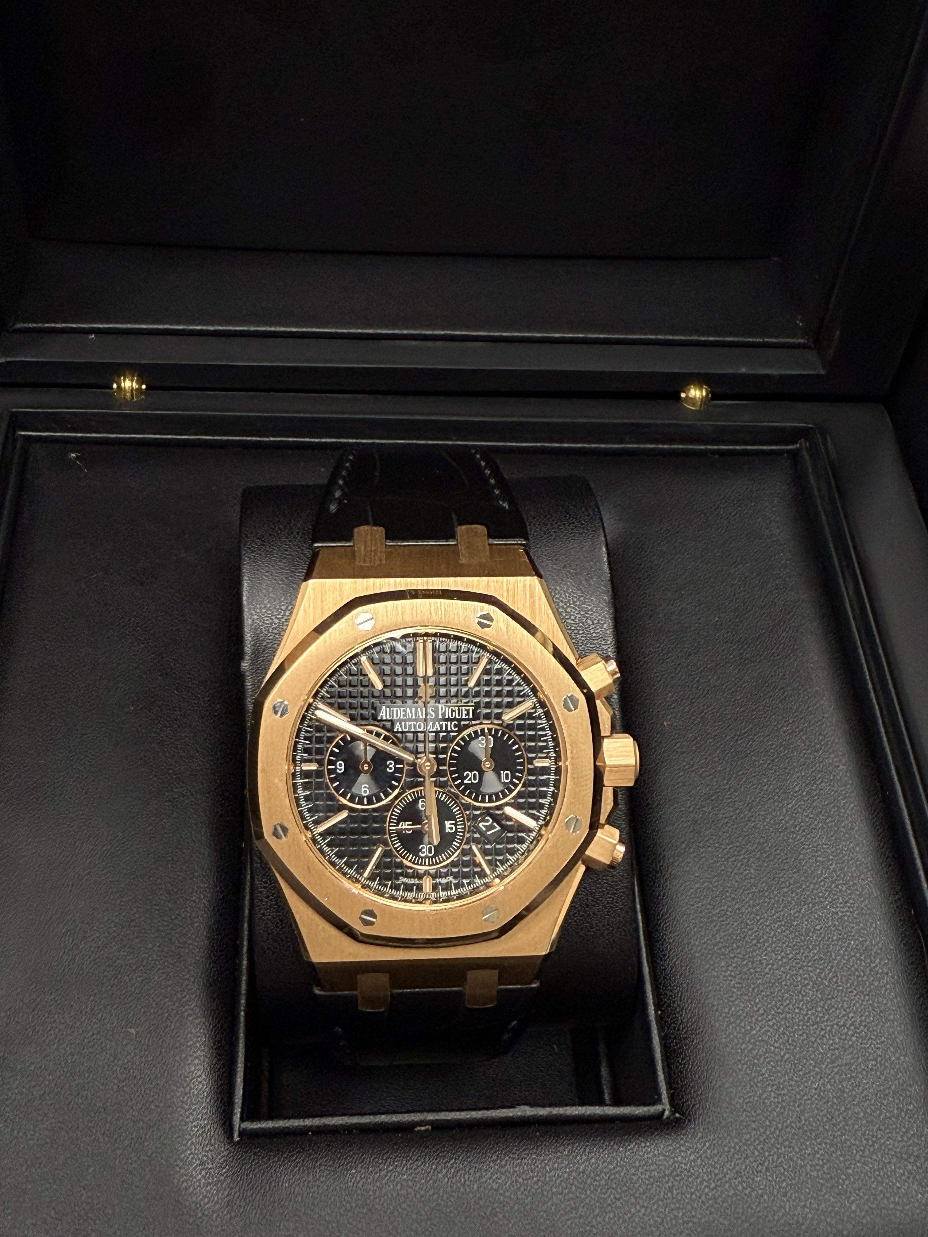 Audemars Piguet Royal Oak Chronograph 41mm Rose Gold Uhr 26320OR.OO.D002CR.01 im Zustand „Gut“ im Angebot in Aventura, FL