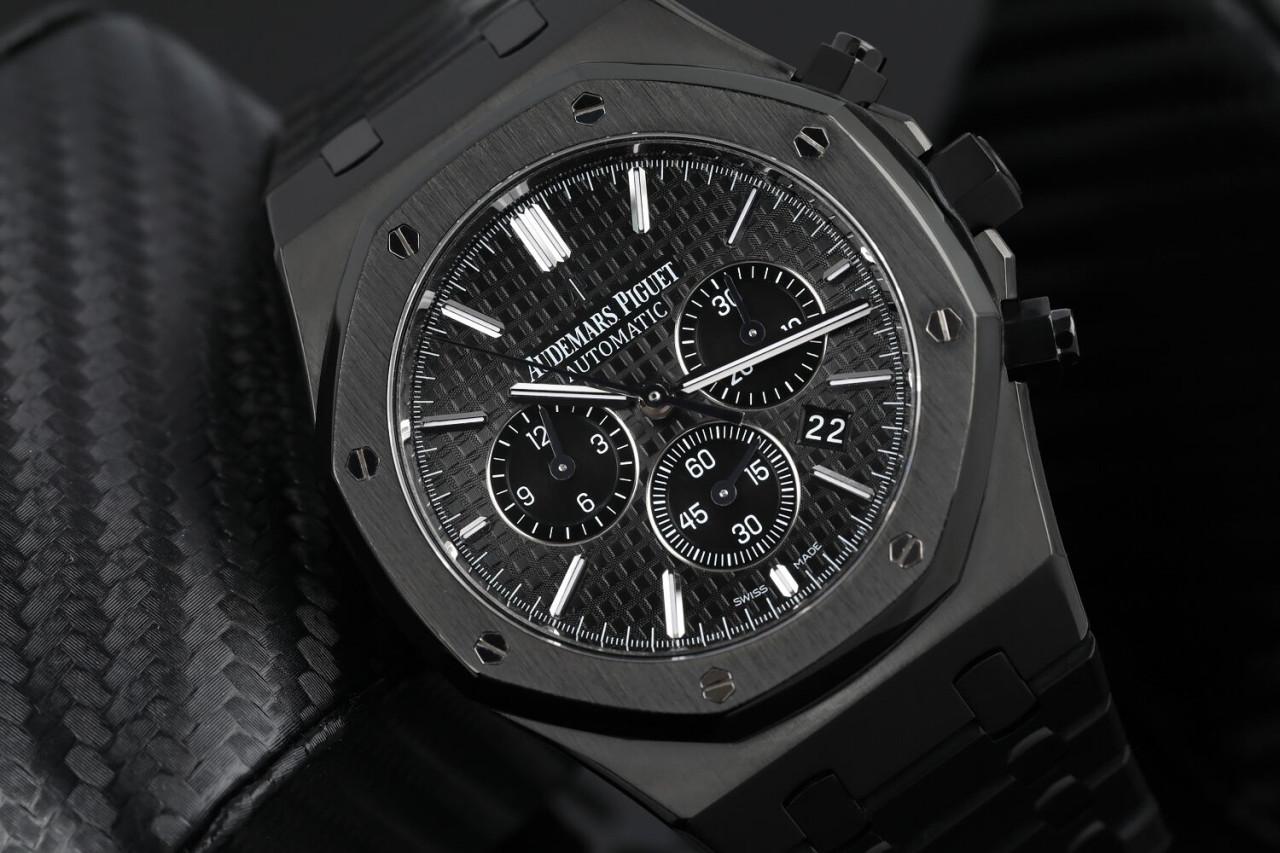 ap all black watch