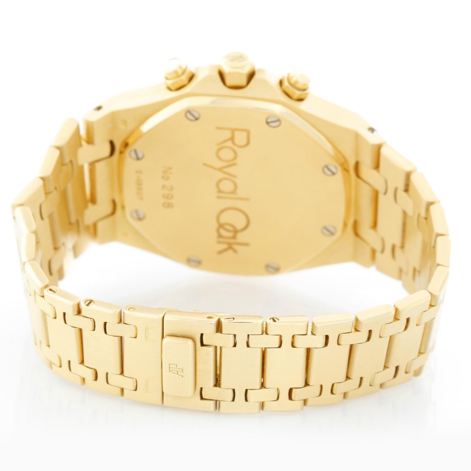 Audemars Piguet Royal Oak Chronograph Men's 18 Karat Gold Watch 25960BA/O/1185 In Excellent Condition In Dallas, TX