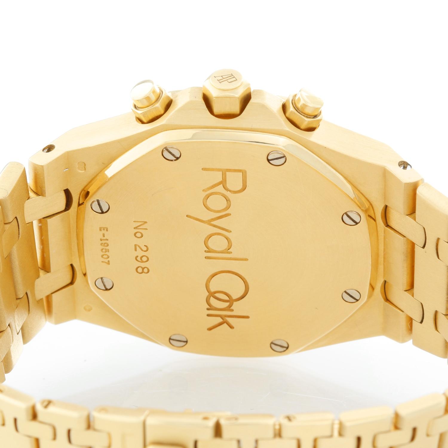 Audemars Piguet Royal Oak Chronograph Men's 18 Karat Gold Watch 25960BA/O/1185 1
