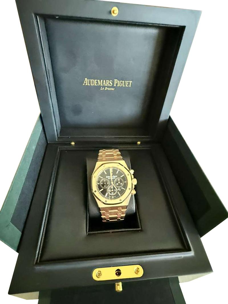 Modernist Audemars Piguet Royal Oak Chronograph Rose Gold Black Dial 26320OR.OO.1220OR.01 For Sale