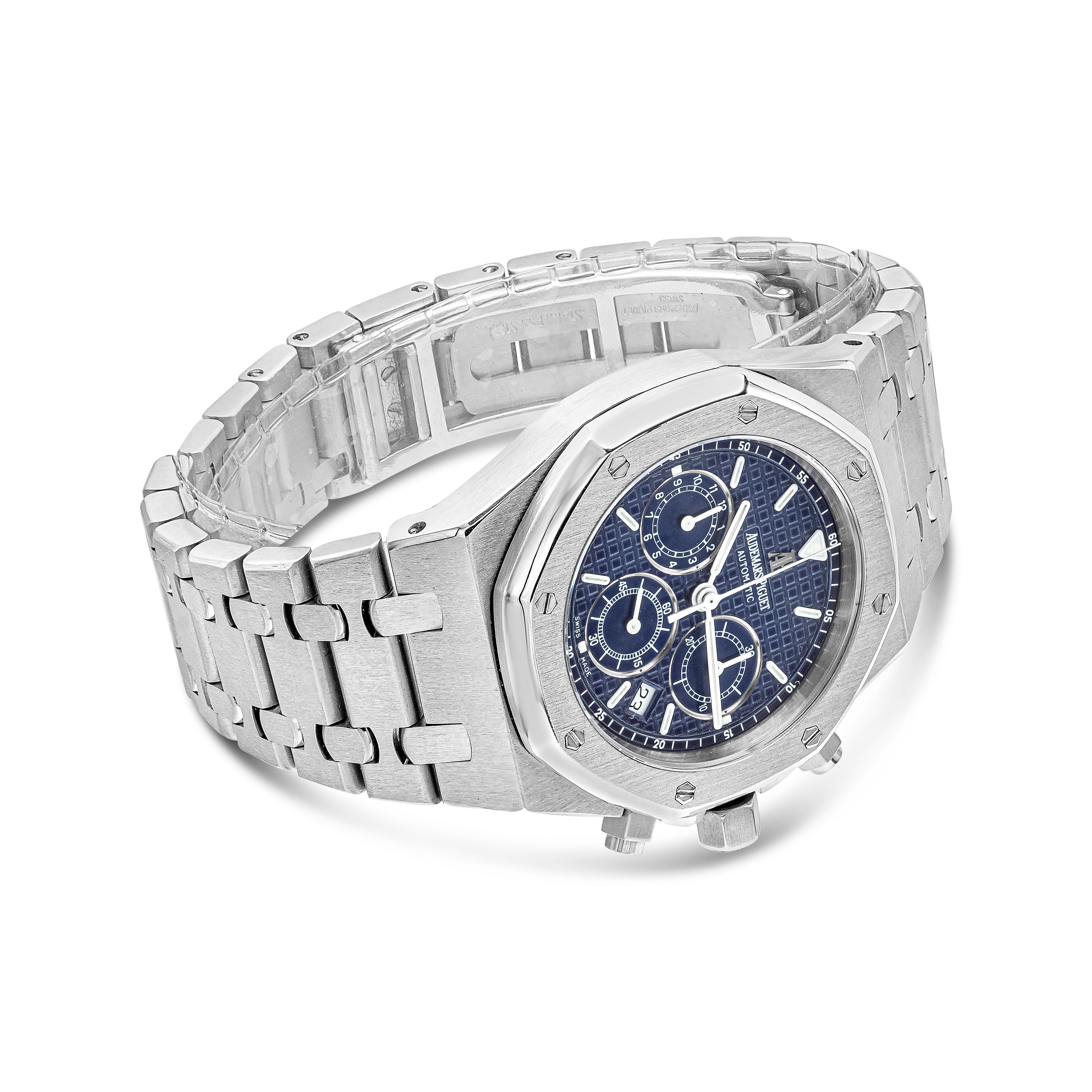 Audemars Piguet Royal Oak Chronograph Model Ref. 25860ST.OO.1110ST.01
Case: 39mm Stainless Steel Case with fixed stainless steel bezel and sapphire crystal. 
Crown: Screw-down crown with round pushers.
Dial: Blue Dial with three sub dials and a date