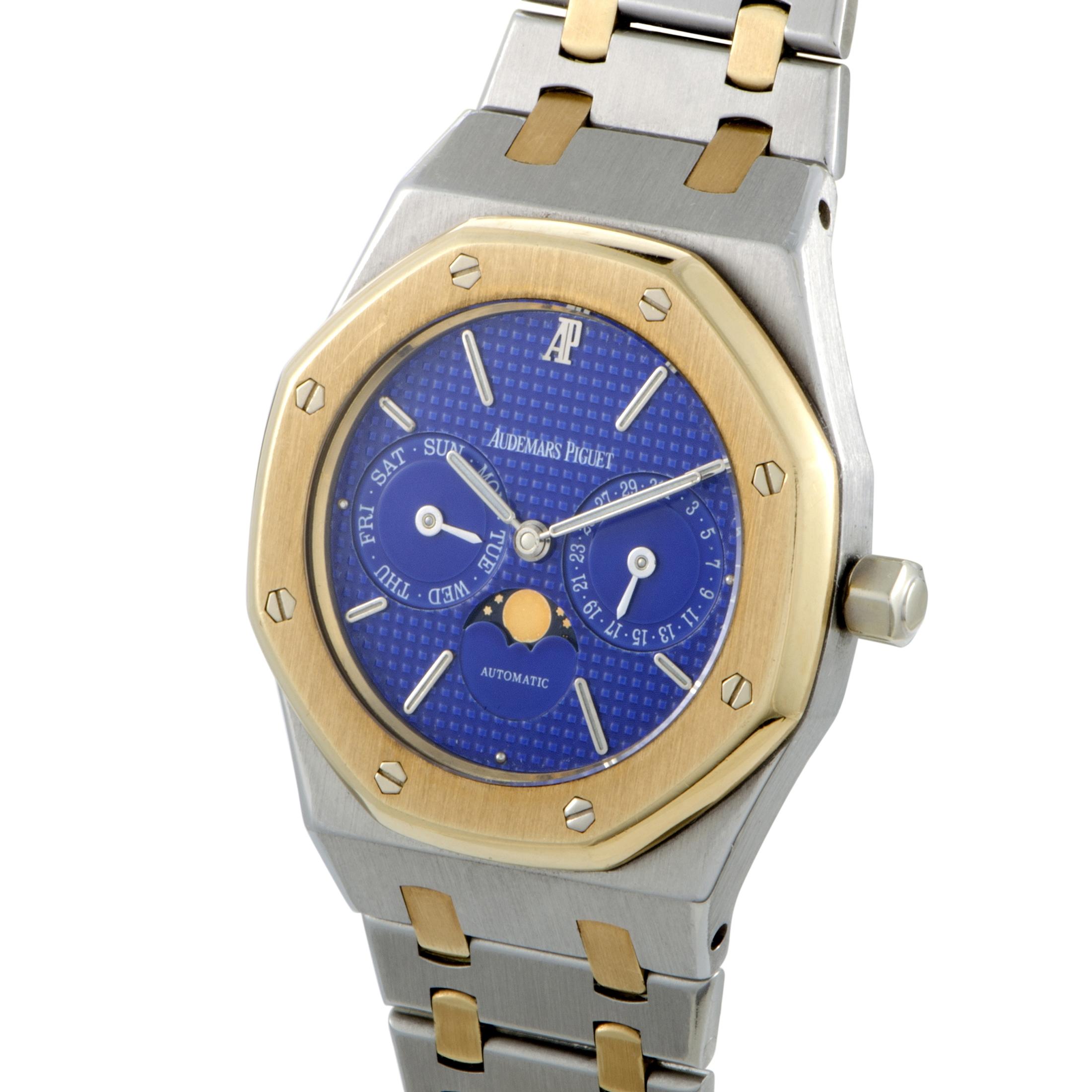 A remarkably refined and exceptionally attractive expression of the highly revered and instantly recognizable “Royal Oak” design, this sublime timepiece from Audemars Piguet ensures excellent performance and legibility in a fantastic visual setting.