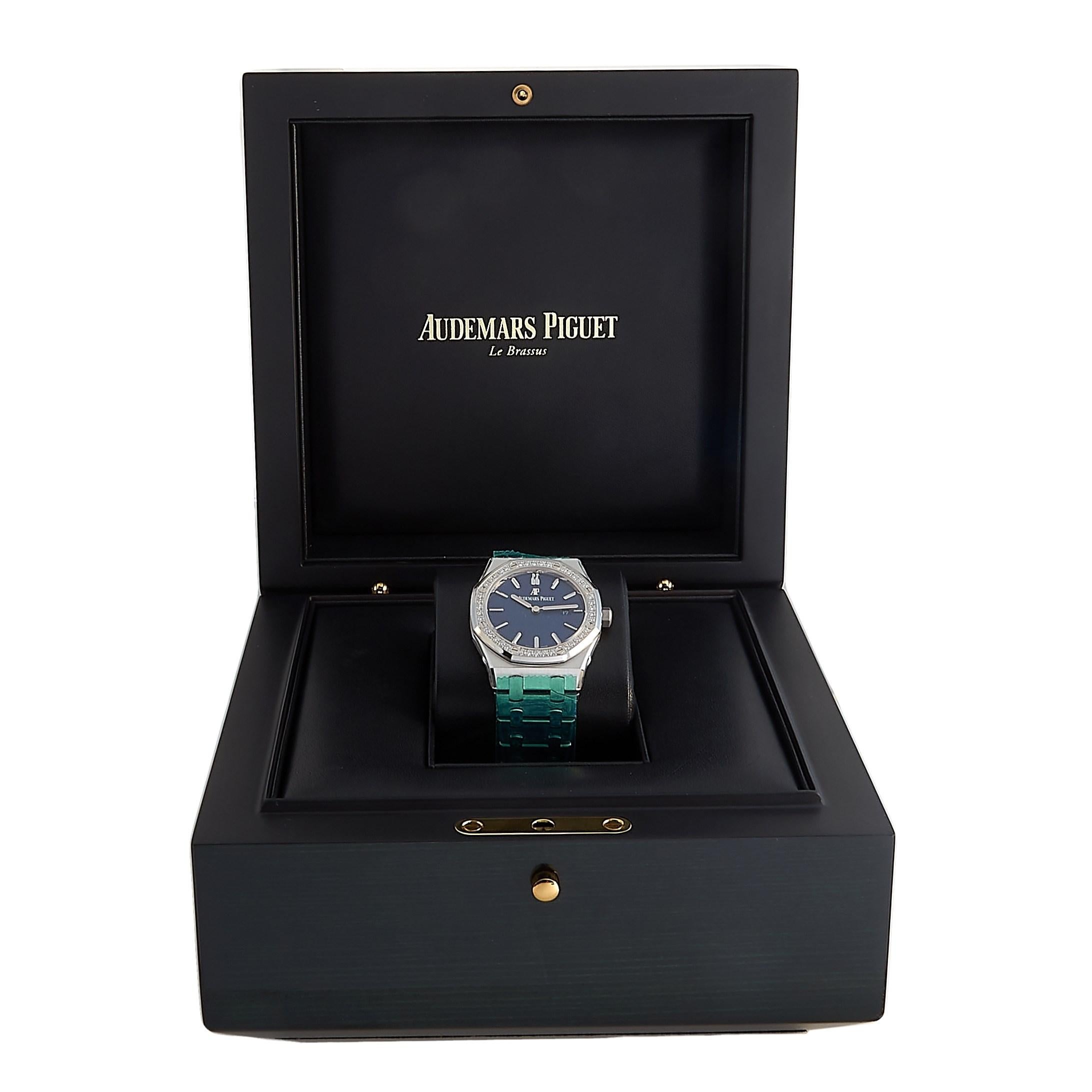 Audemars Piguet Royal Oak Diamond Bezel Blue Dial Ladies Watch In New Condition In Southampton, PA