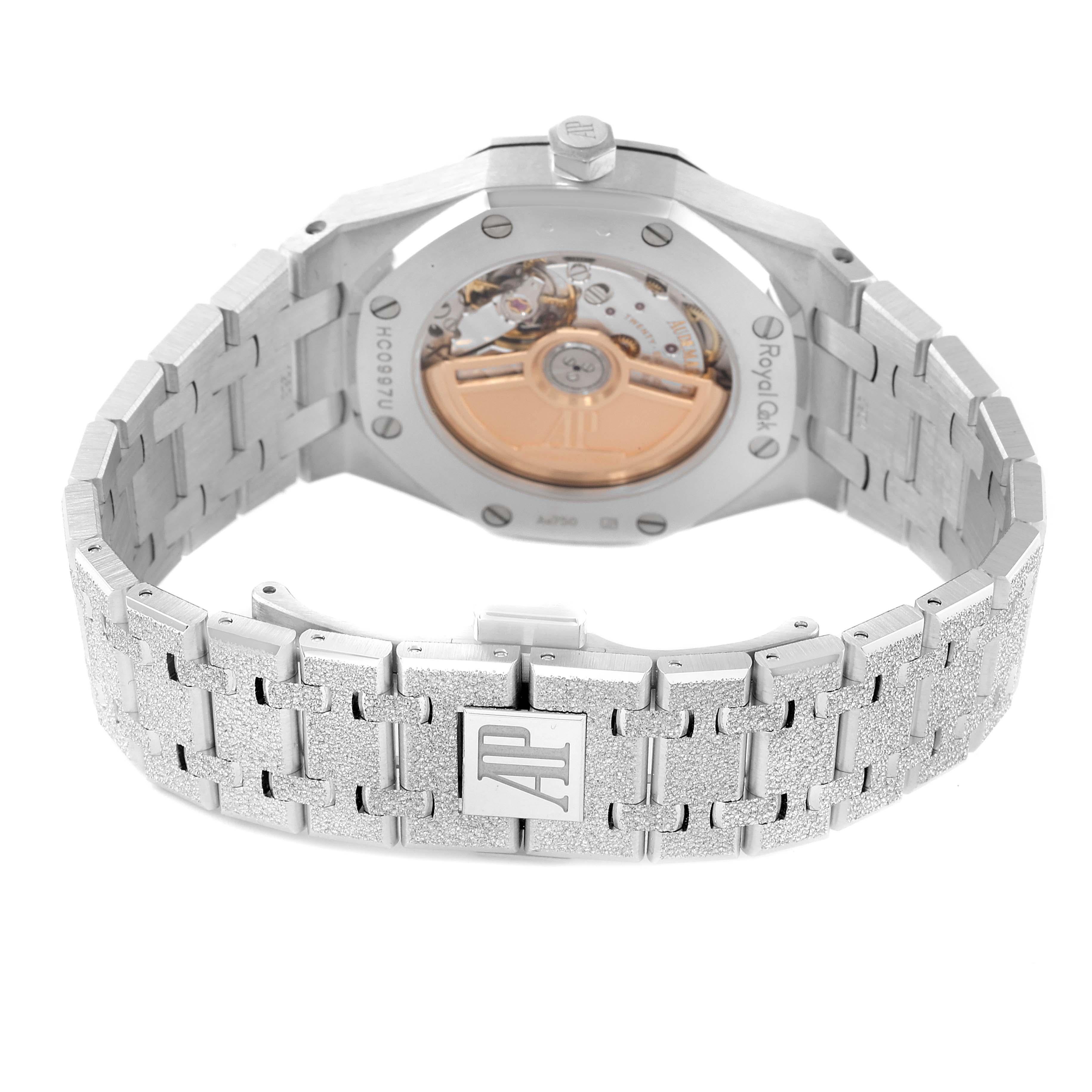 Women's or Men's Audemars Piguet Royal Oak Frosted White Gold Selfwinding Mens Watch 77353BC Unwo For Sale