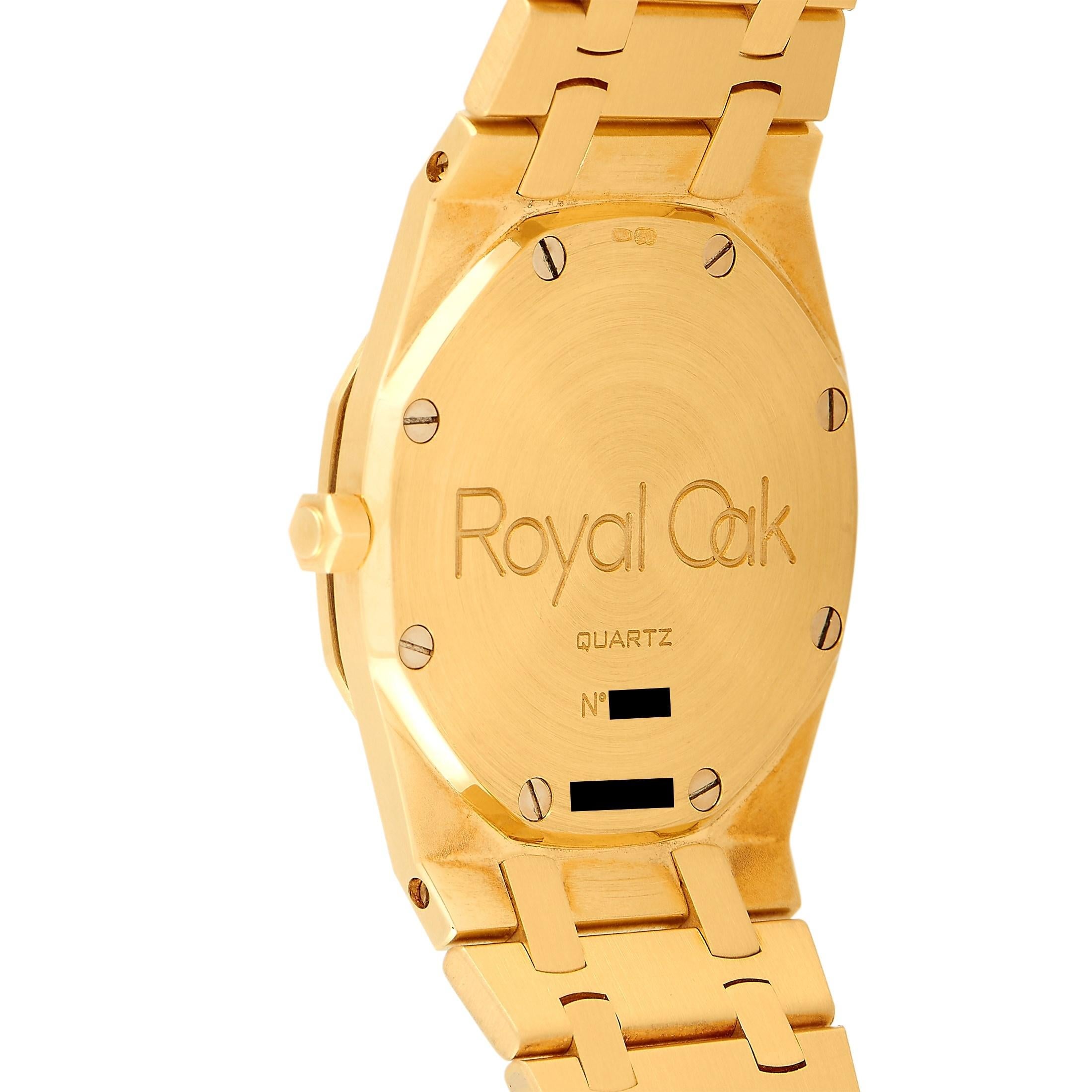Audemars Piguet Royal Oak Ladies 18K Yellow Gold Watch In Excellent Condition In Southampton, PA