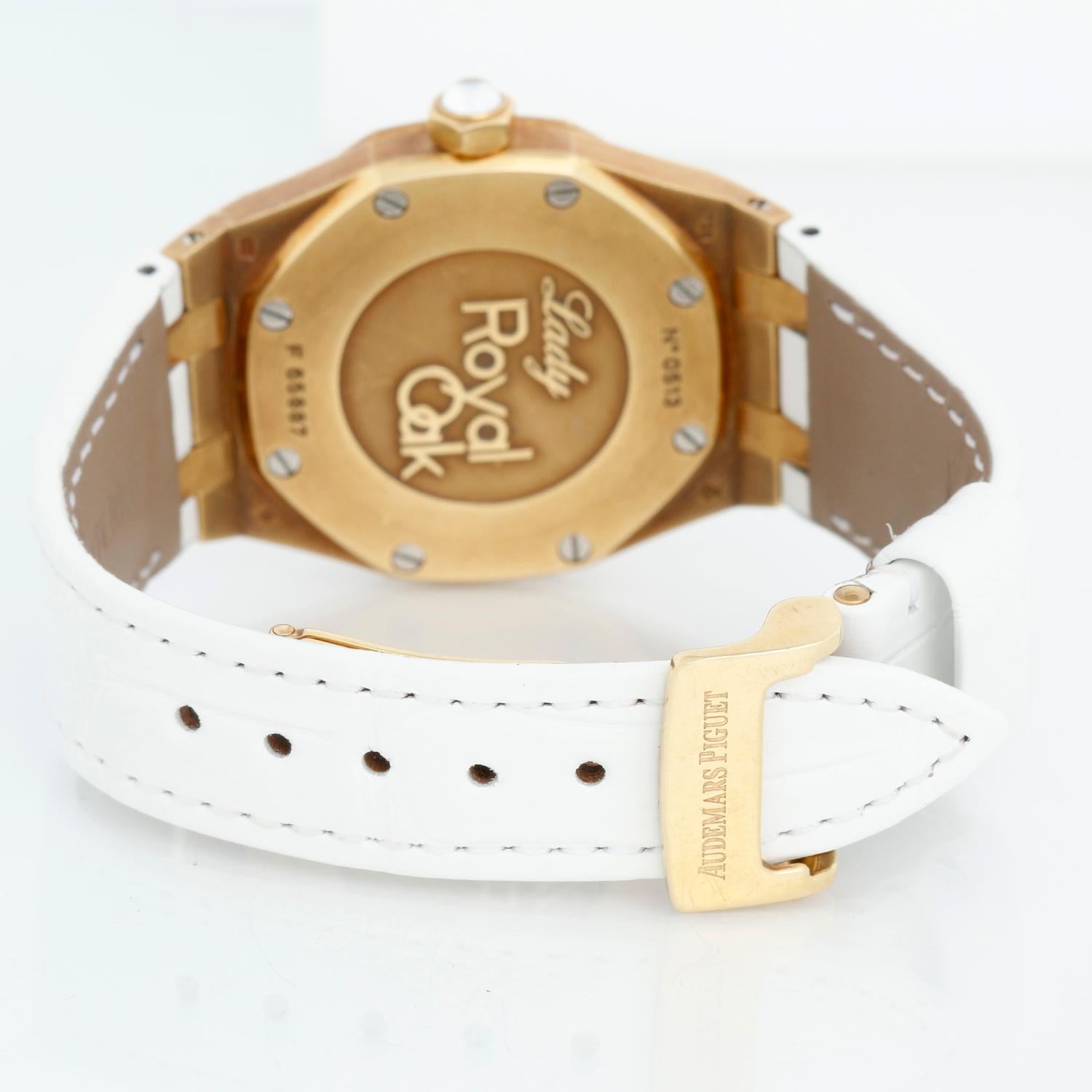 Audemars Piguet Royal Oak Ladies Quartz Watch Yellow Gold 67601BA In Excellent Condition In Dallas, TX