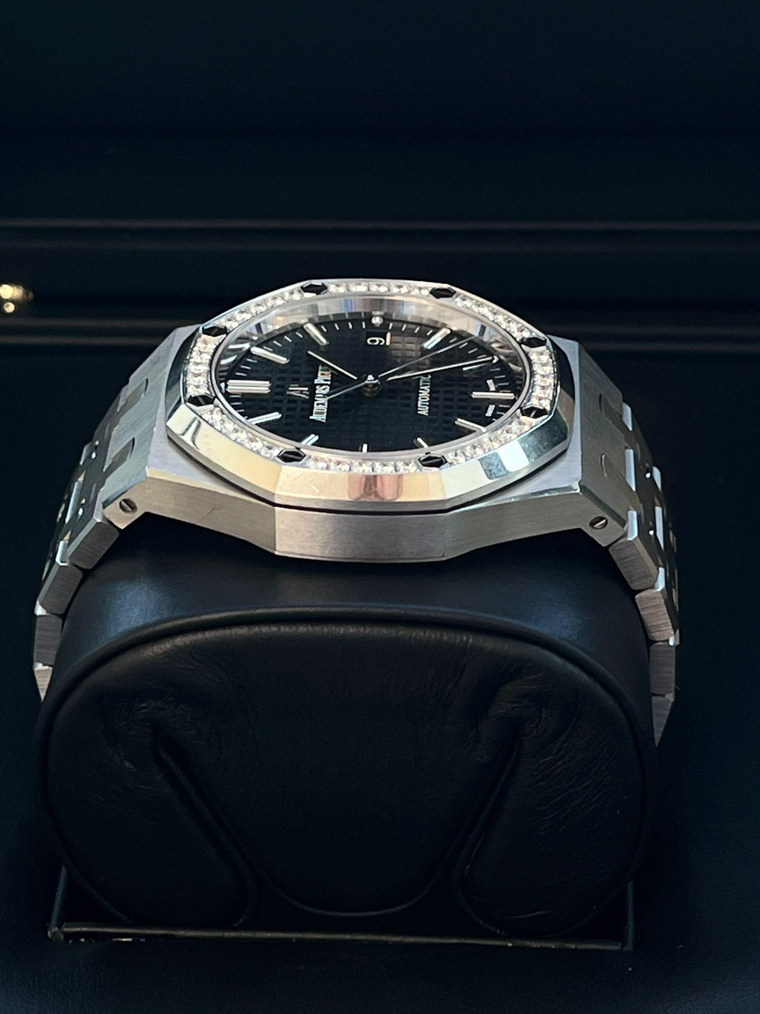 Audemars Piguet Royal Oak Lady 37 Automatico Lunetta con diamanti 15451ST.ZZ.1256ST.01 in vendita 6