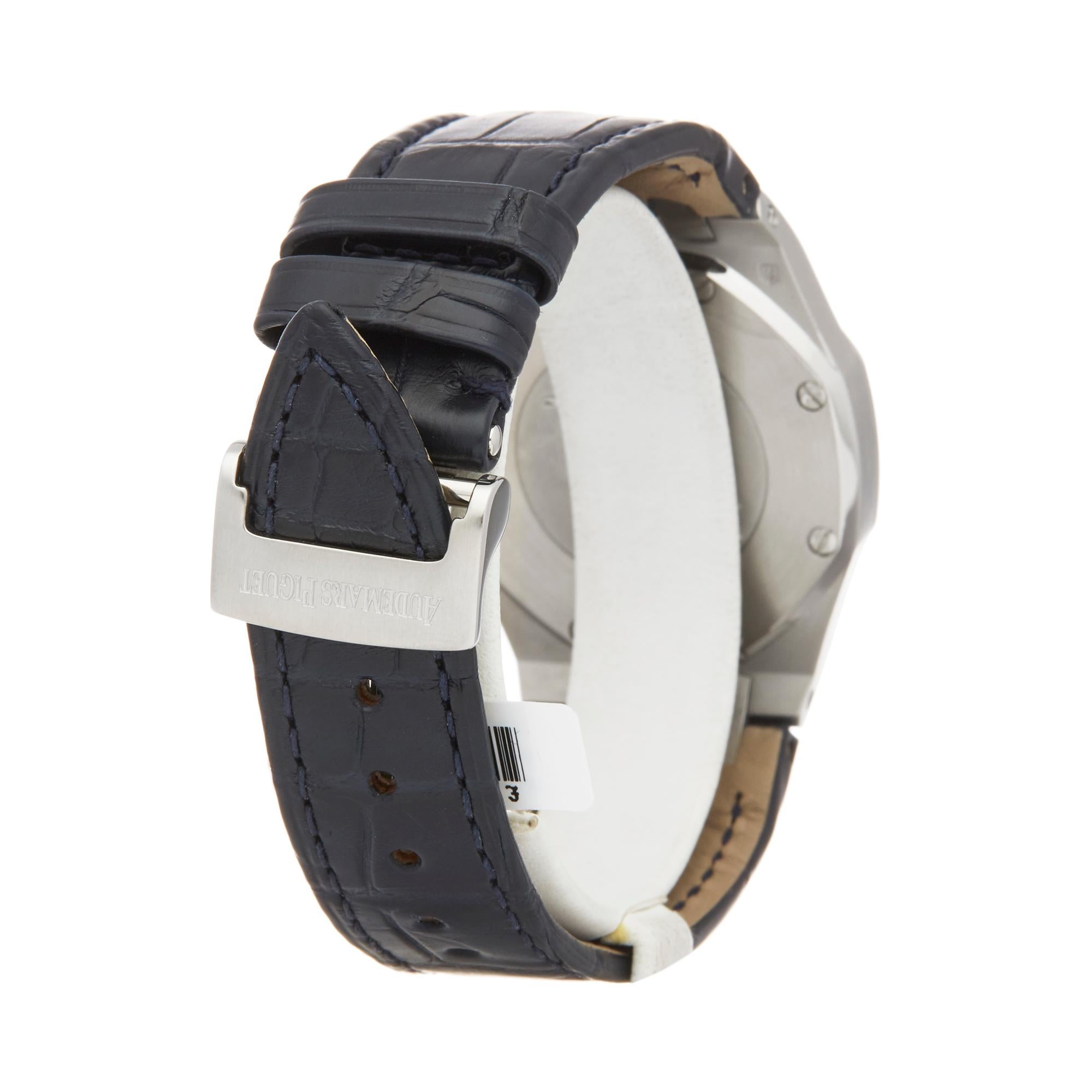Audemars Piguet Royal Oak Lady Stainless Steel 67600ST In Excellent Condition In Bishops Stortford, Hertfordshire