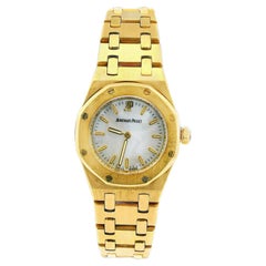 Reloj de señora Audemars Piguet Royal Oak Mini de oro amarillo de 18 quilates con esfera MOP