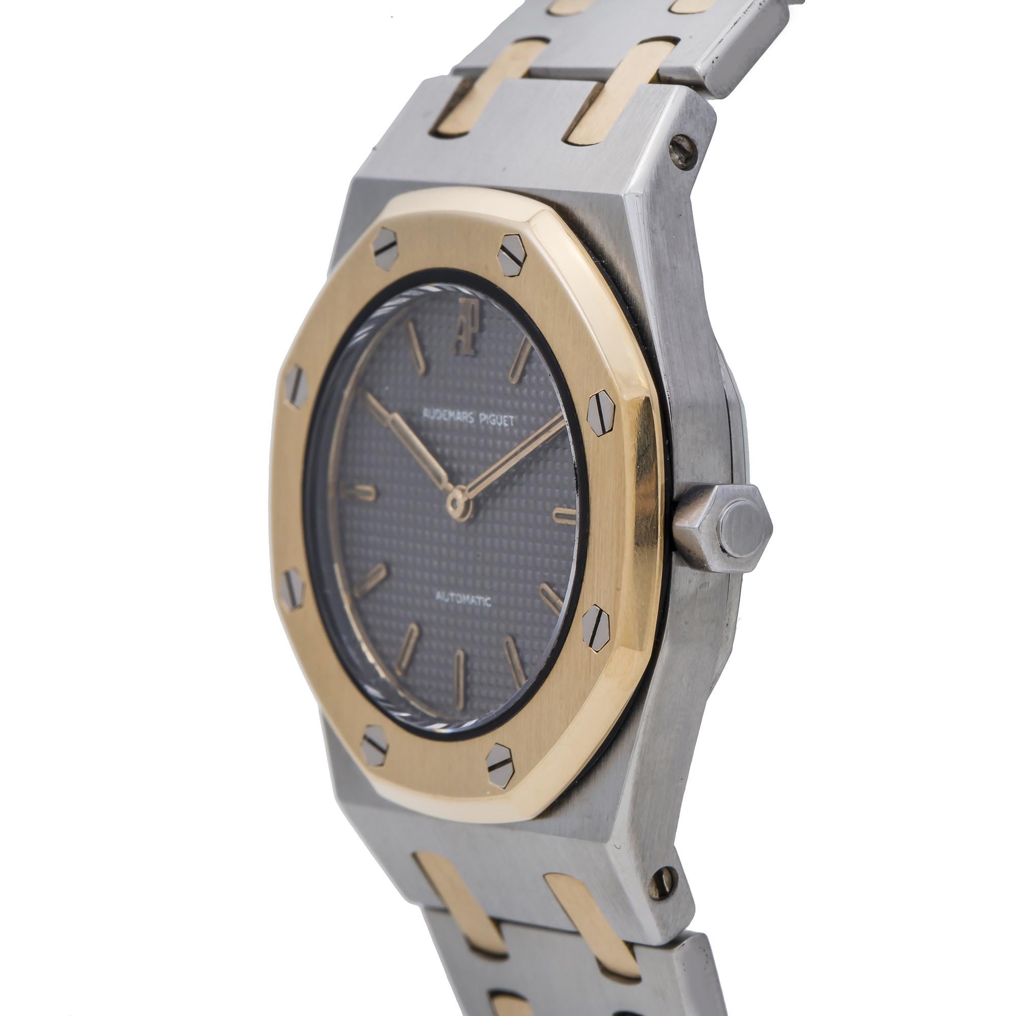 Audemars Piguet Royal Oak No-ref#, Grey Dial, Certified In Excellent Condition For Sale In Miami, FL