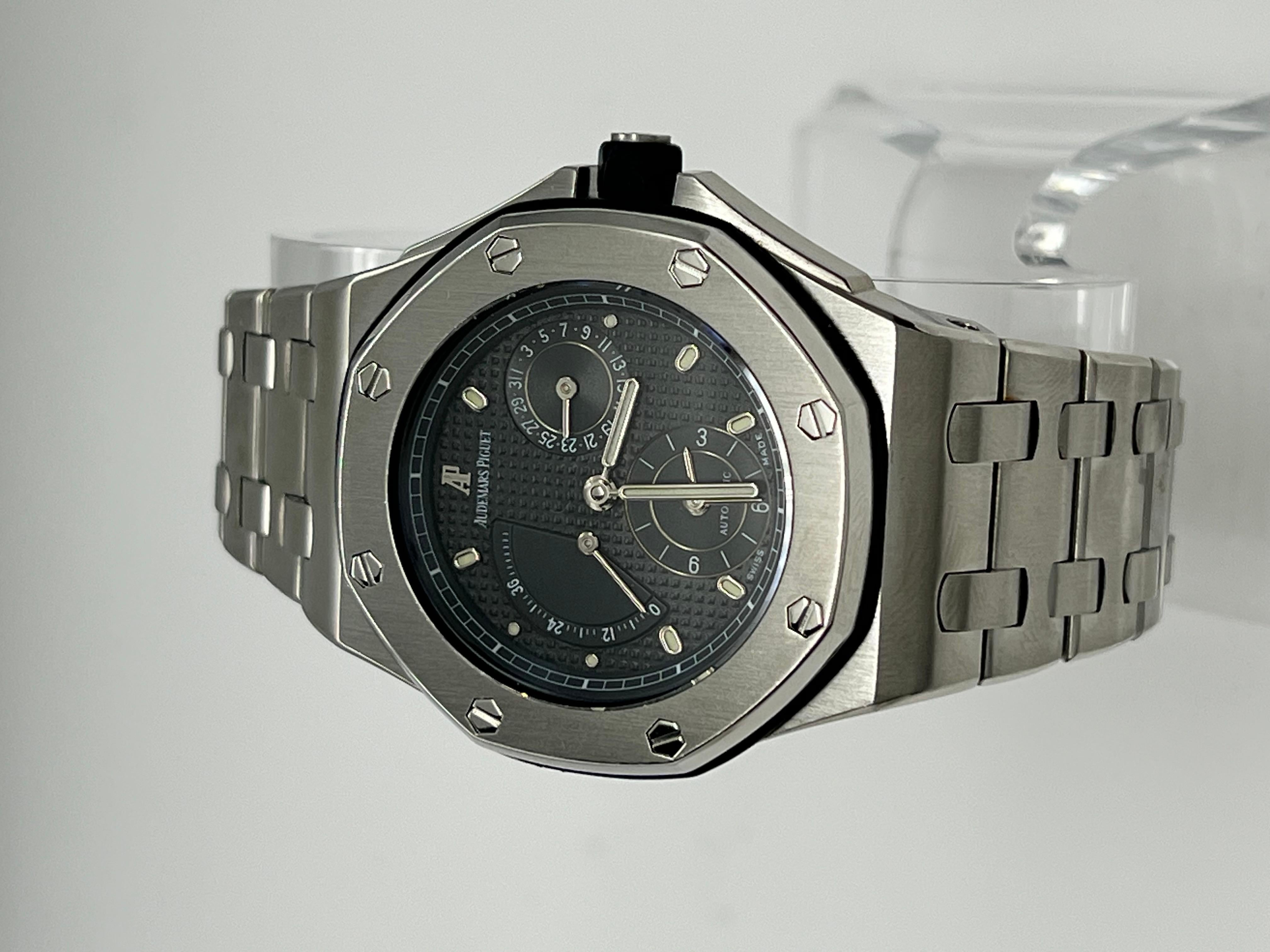 Audemars Piguet Royal Oak Offshore 25970ST Stainless Steel Hong Kong Edition In Excellent Condition For Sale In San Diego, CA