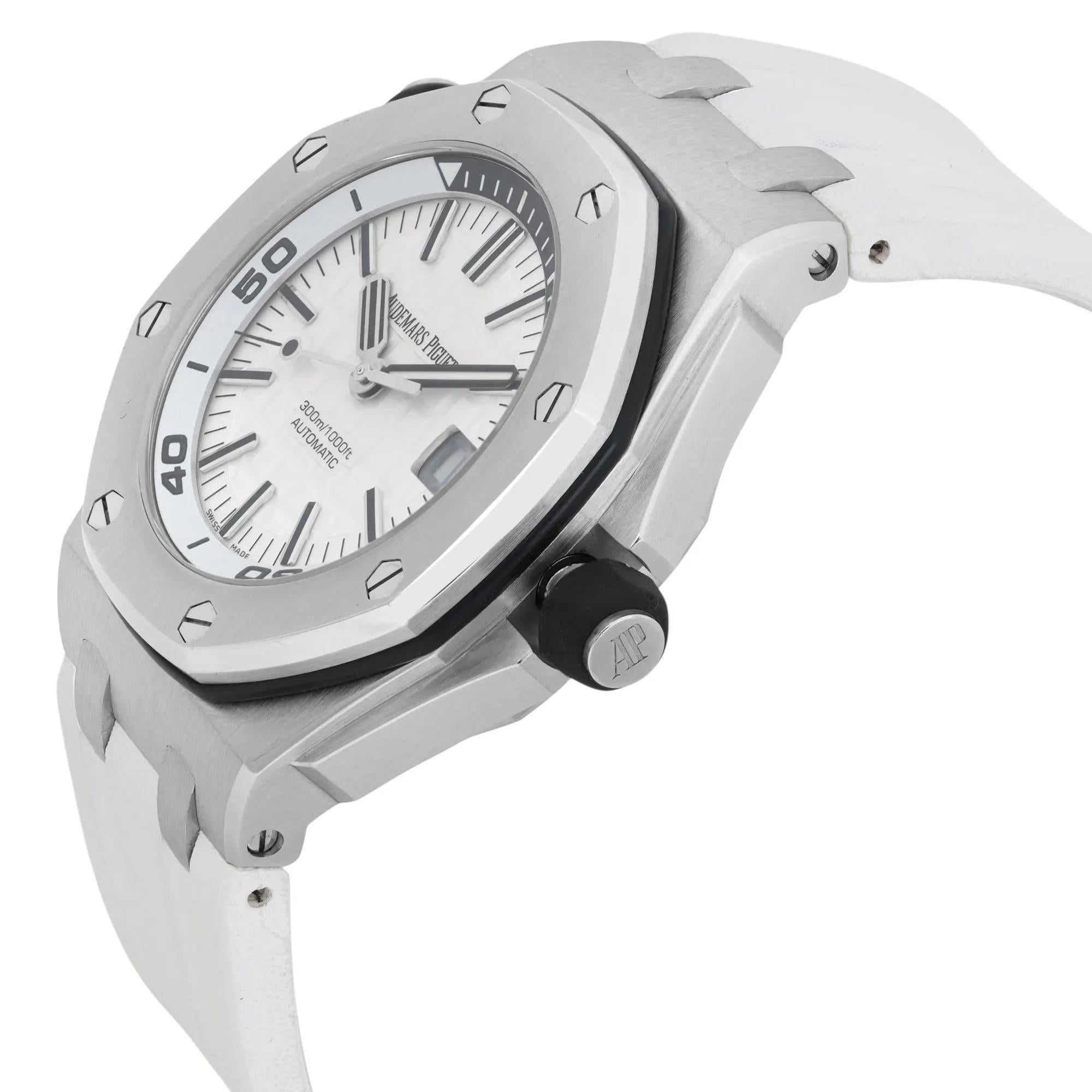 Audemars Piguet Royal Oak Offshore 42mm Acciaio Quadrante Bianco UomoOrologio 15710ST In condizioni buone in vendita a New York, NY