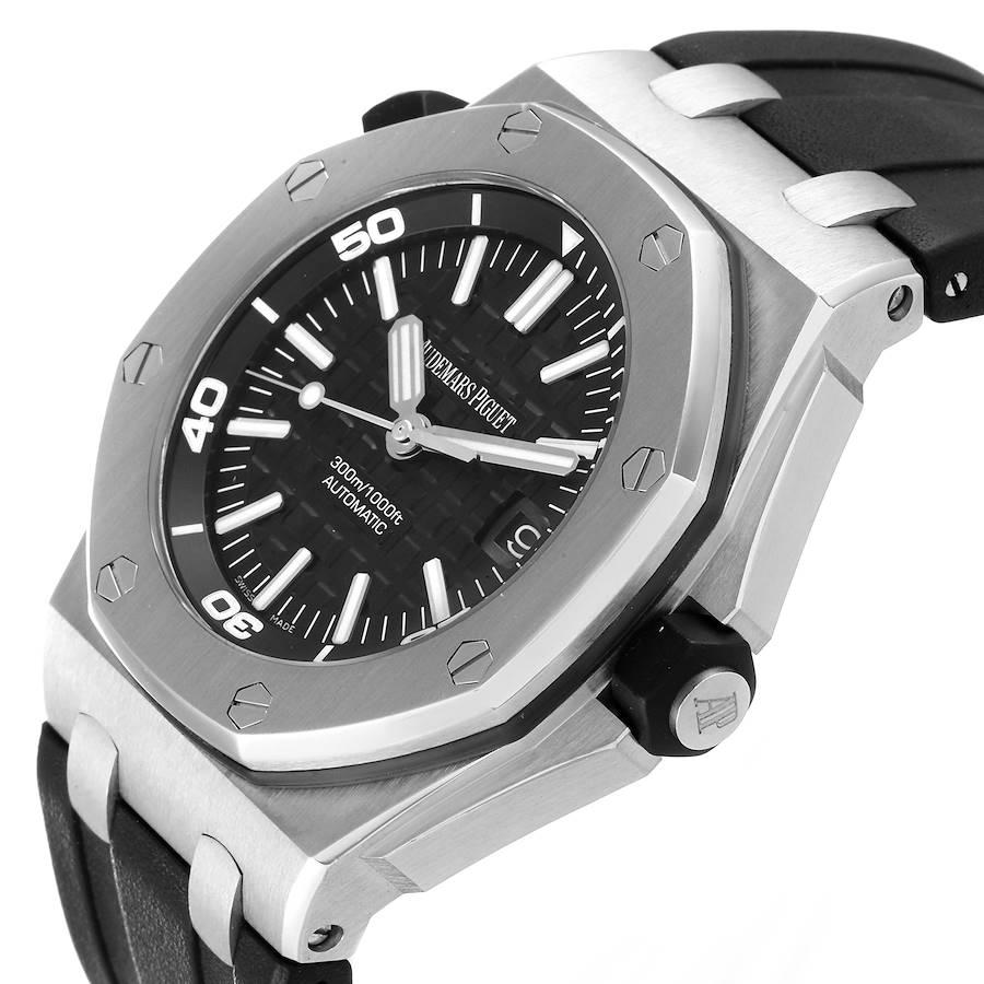 Audemars Piguet Royal Oak Offshore Black Dial Mens Watch 15703 Box Papers In Excellent Condition For Sale In Atlanta, GA