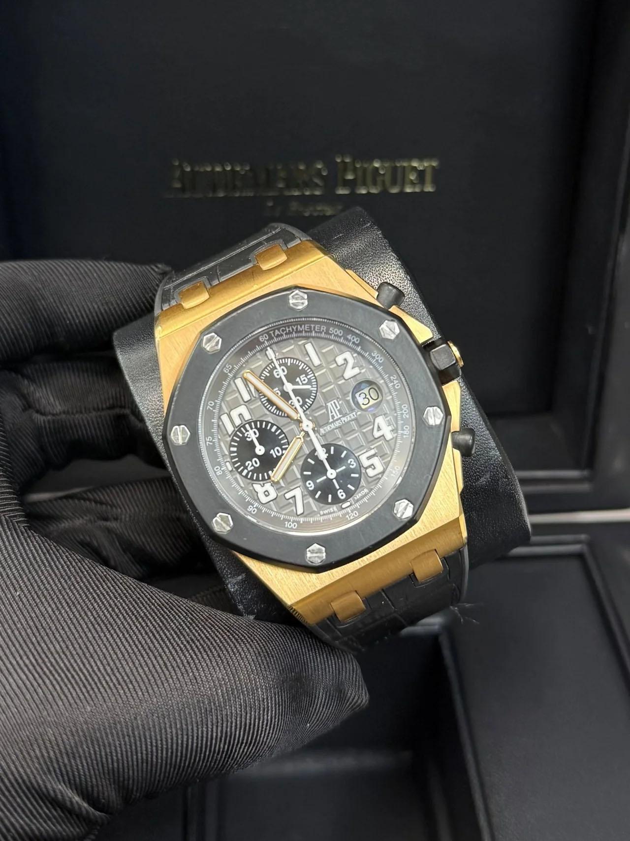 Audemars Piguet Royal Oak Offshore Chronograph 25940OK.OO.D002CA.01 Herren im Angebot