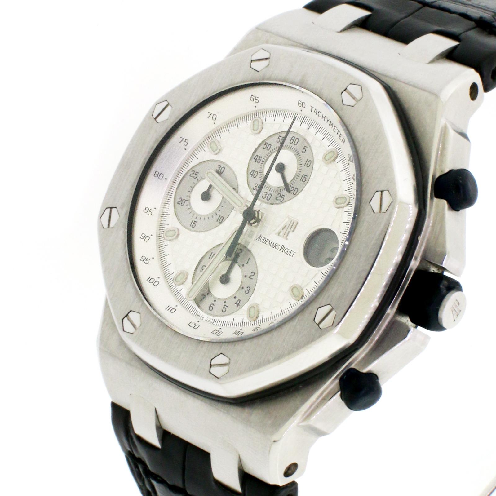 Audemars Piguet Royal Oak Offshore Chronograph Steel Watch In Excellent Condition For Sale In New York, NY