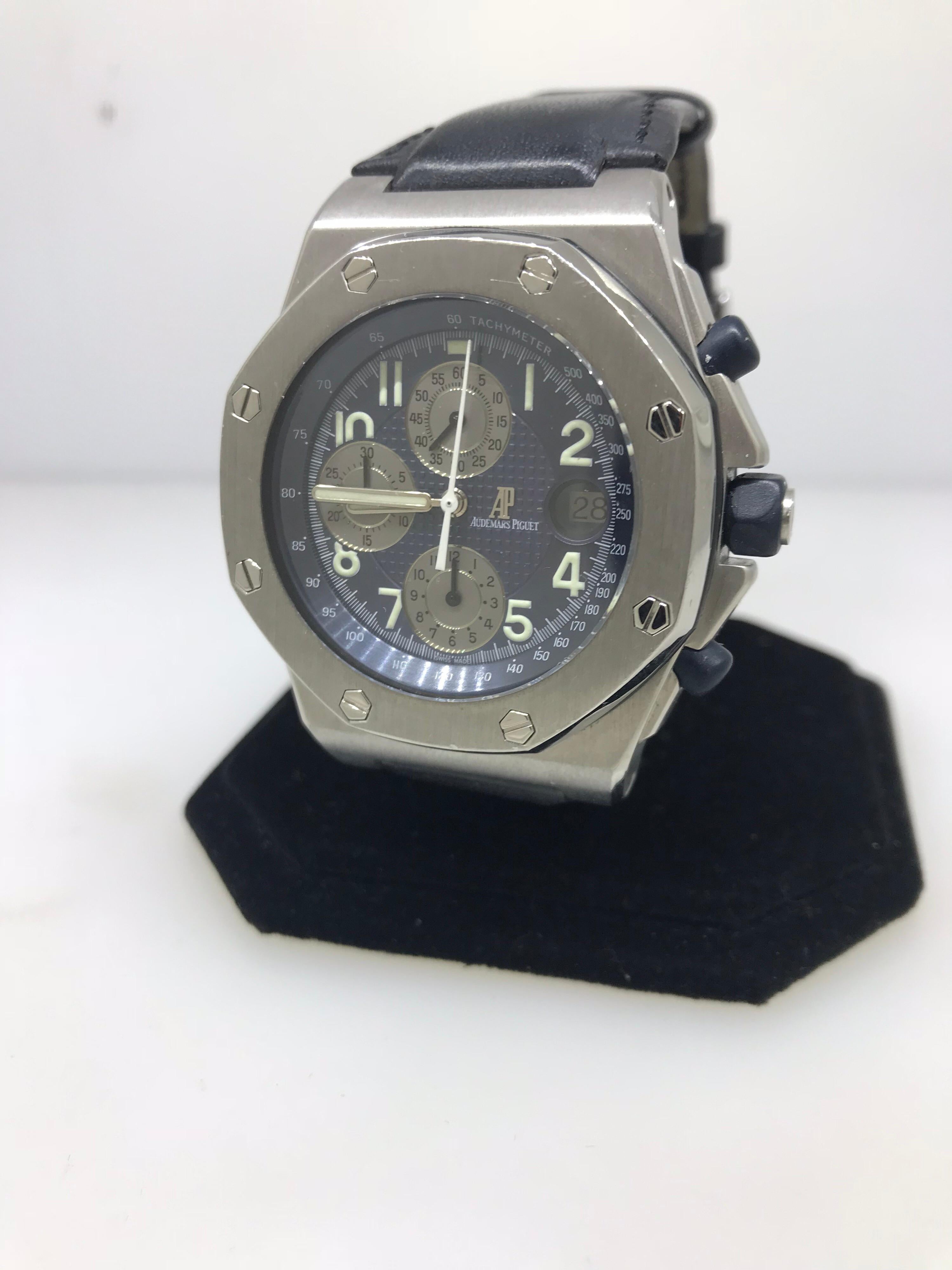 Audemar Piguet Royal Oak Offshore Men's Watch

Model Number: 25721ST.OO.1000ST.05

100% Authentic

Preowned in excellent condition

Comes with a generic watch box

Stainless Steel Case & Buckle

Blue Dial & Gray Subdials

Swiss made Self-winding