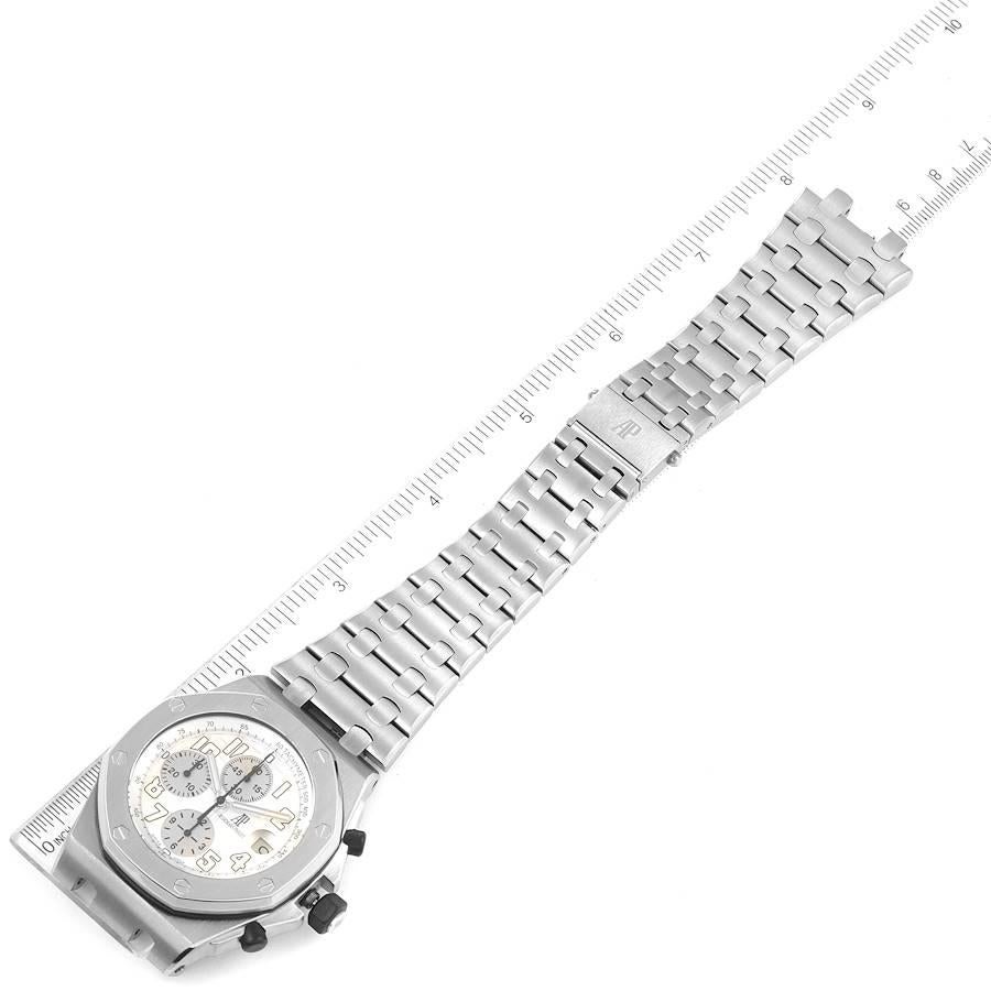 Audemars Piguet: Offshore-Chronograph-Herrenuhr 25721TI aus Royal Oak im Angebot 5