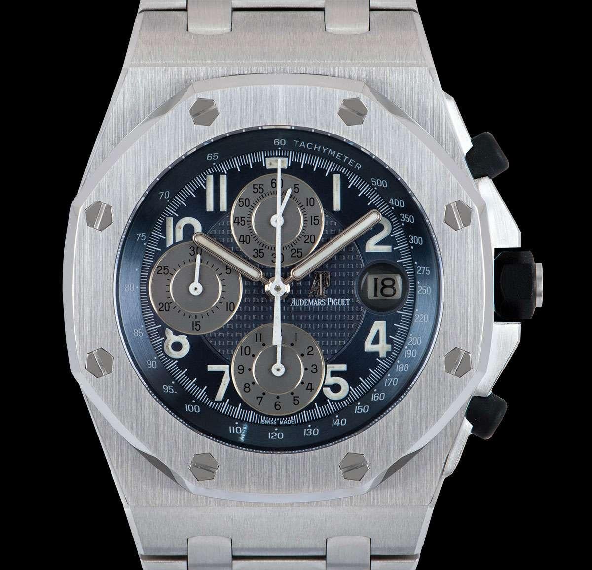 A 44m Stainless Steel Royal Oak Offshore Chronograph Gents Wristwatch, blue dial with a 