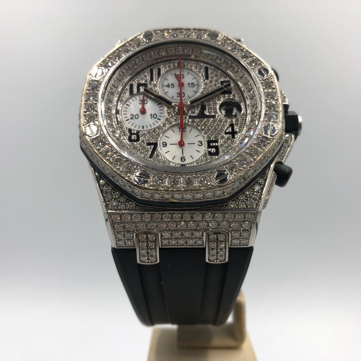 Audemars Piguet Royal Oak Offshore Custom Diamond Wristwatch Full Set In Excellent Condition For Sale In Viana do Castelo, PT