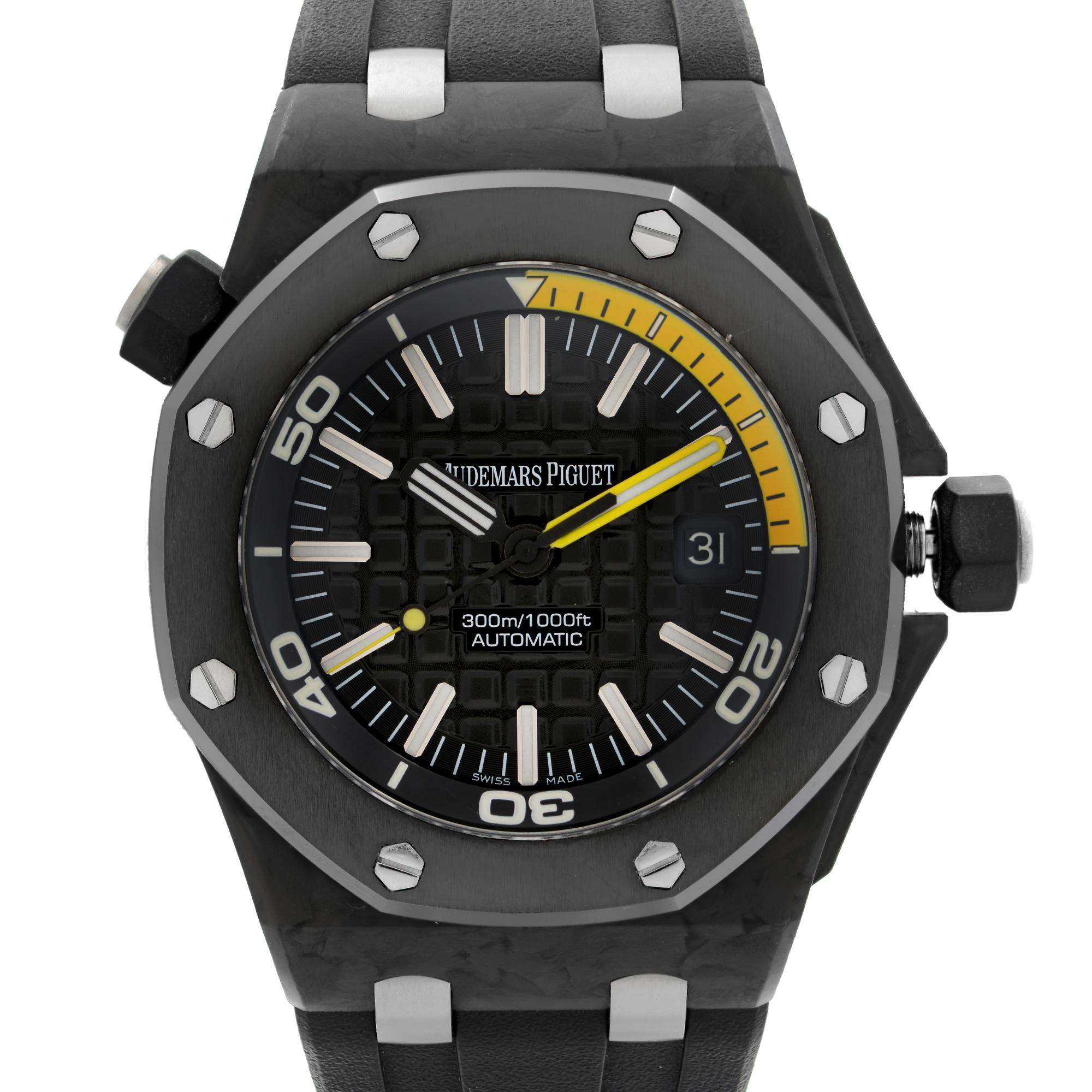 Pre Owned Audemars Piguet Royal Oak Offshore Diver Carbon Fiber Men's Automatic Watch 15706AU.OO.A002CA.01. This Beautiful Timepiece is Powered by Mechanical (Automatic) Movement And Features: Black Carbon Case with a Black Rubber Strap, Fixed Black