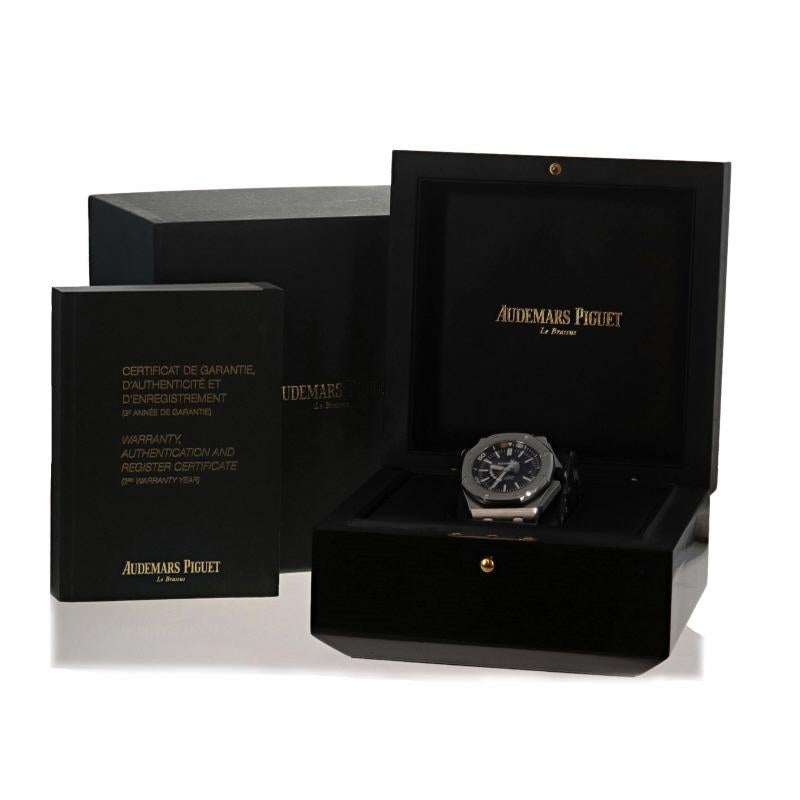 Audemars Piguet Montre Royal Oak Offshore Diver pour hommes 15703ST.OO.A002CA.01 1YrWnty 4
